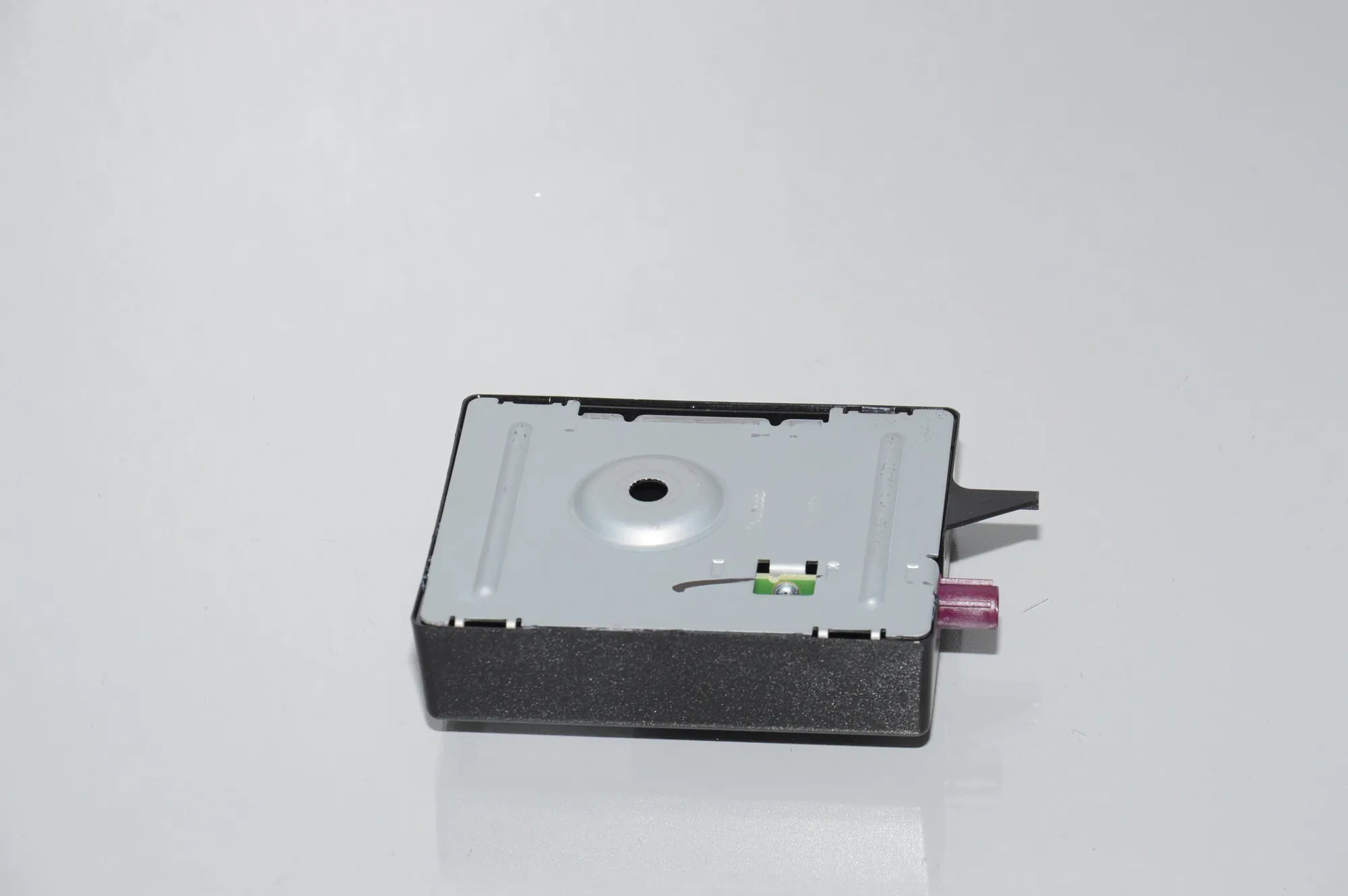 Antenna Amplifier – OEM 9230911 · BMW 3 Touring (F31) 320 i 2013 – 3