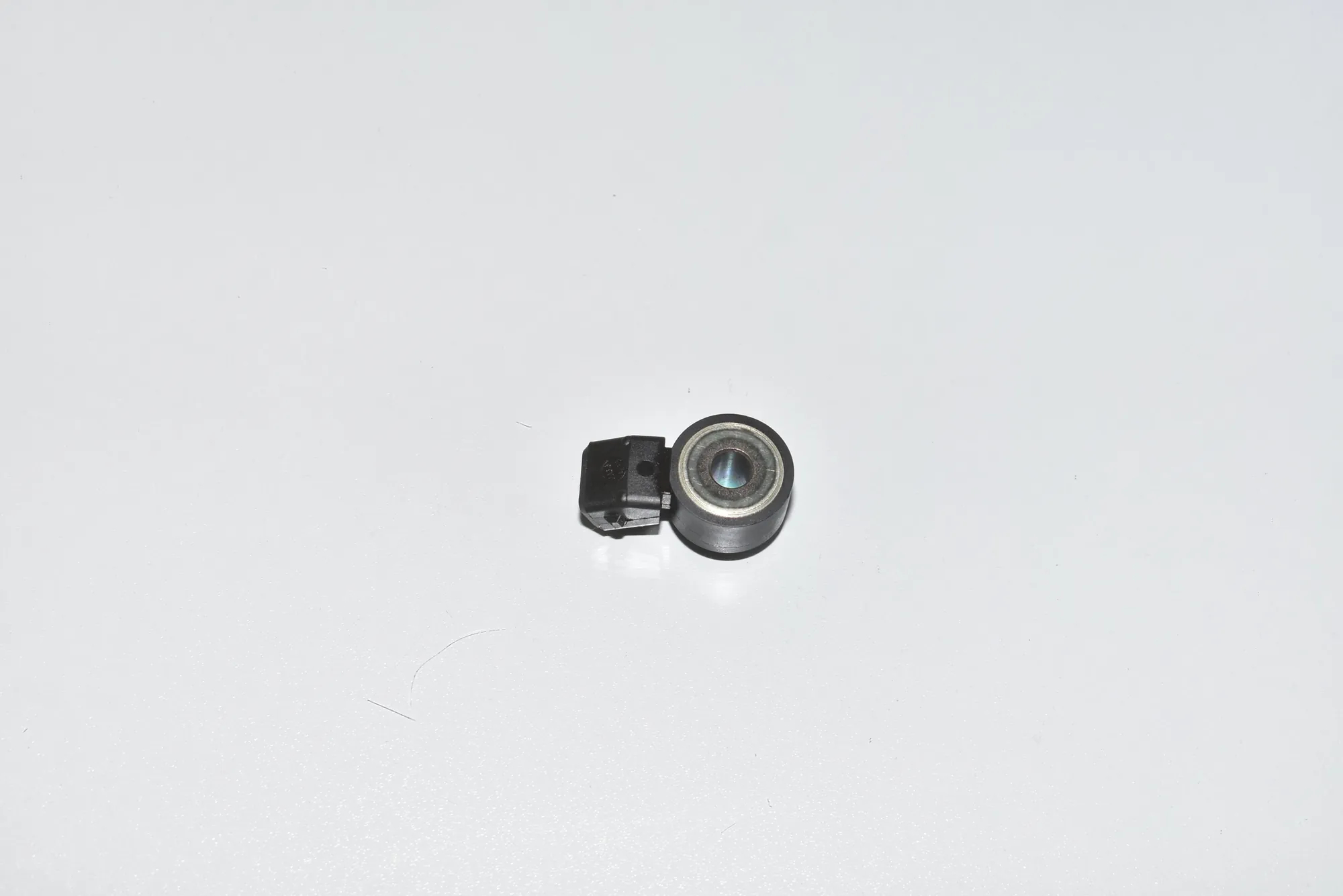 Engine Knock Sensor – OEM 7598861 · BMW 3 Touring (F31) 320 i 2013 – 3