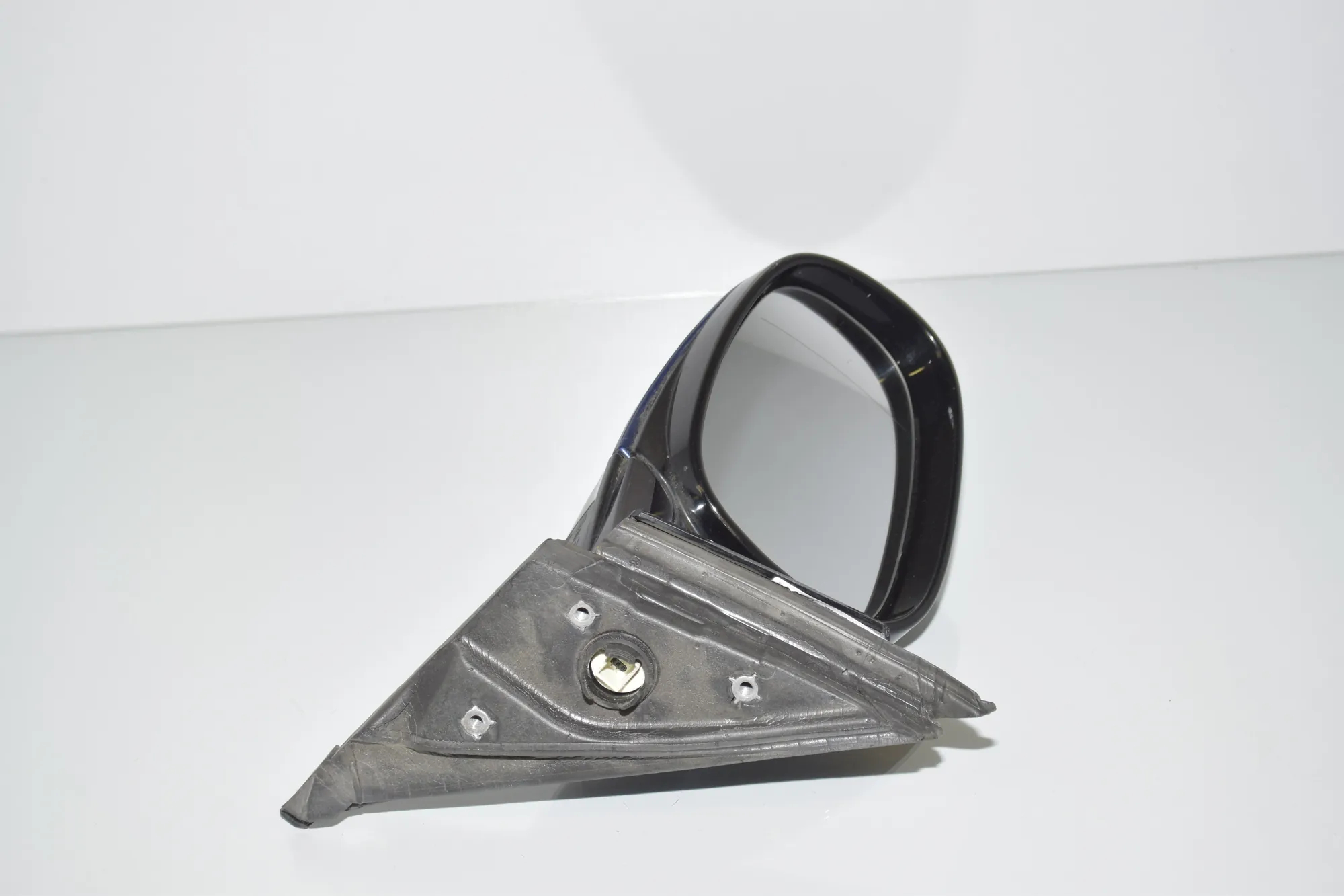 Left Side Wing Mirror – OEM 51167268279 · BMW 3 (E90) 325 d 2011 – 5