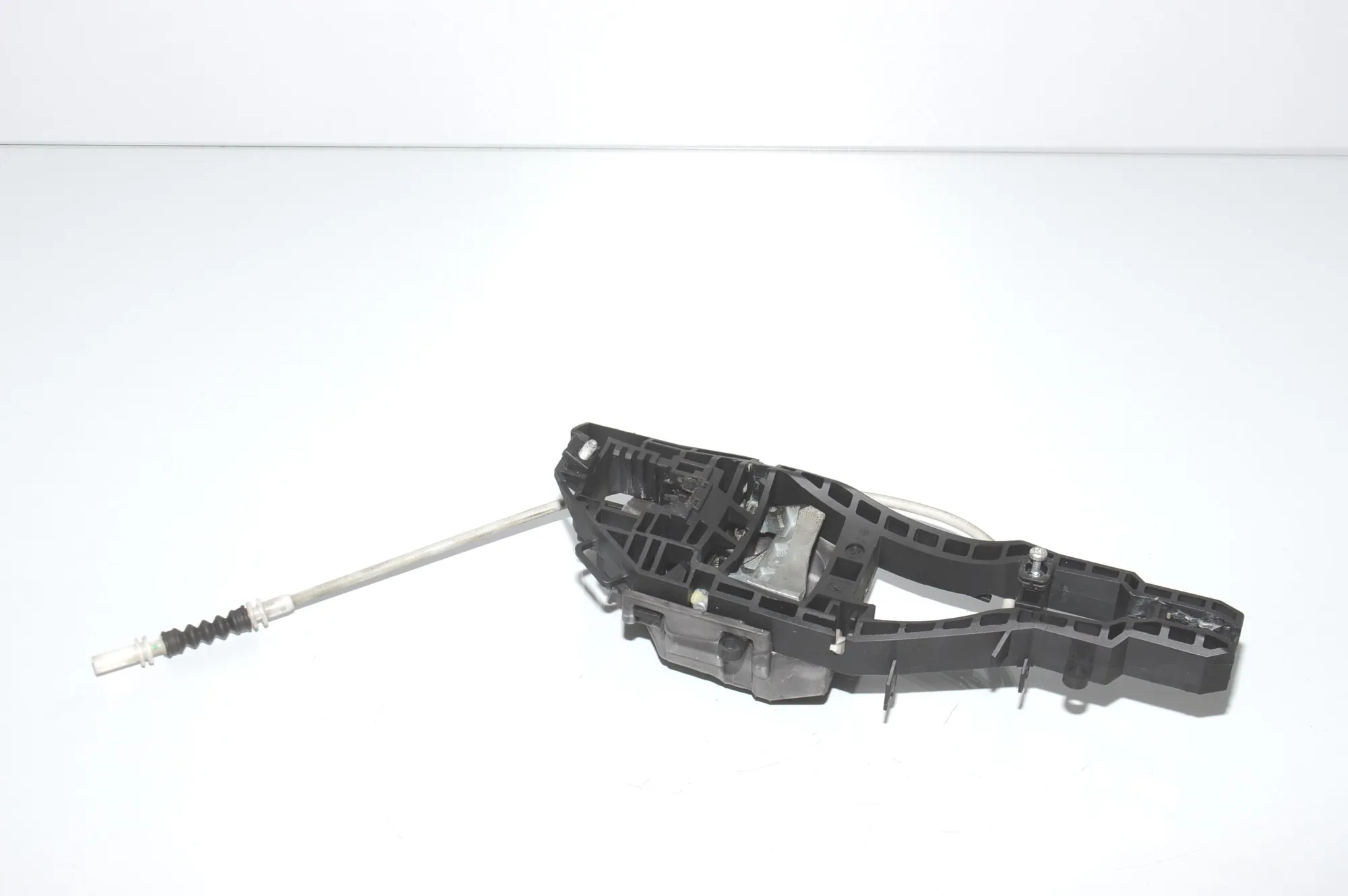 Rear Right Door Interior Handle Frame – OEM 7332268 · BMW 3 Touring (F31) 320 d xDrive 2017 – 2