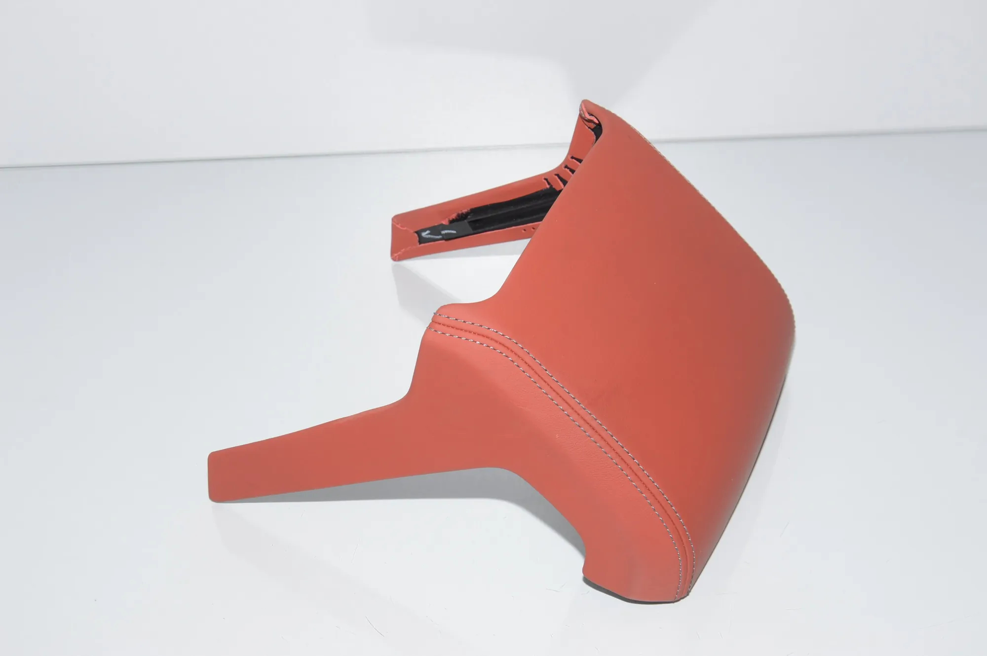 Center Console Trim – OEM 51168094343 · BMW M8 Coupe F92 BMW M8 Coupe F92 (G15, F92) M8 2019