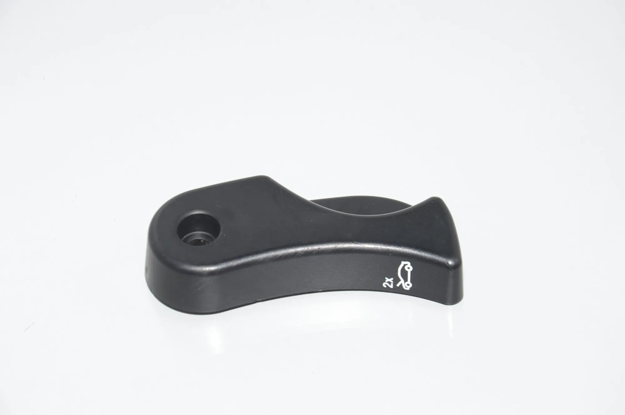 Bonnet Release Handle – OEM 51237309606 · BMW 3 (F30, F80) BMW 3 (F30, F80) 316 d 2011 – 2