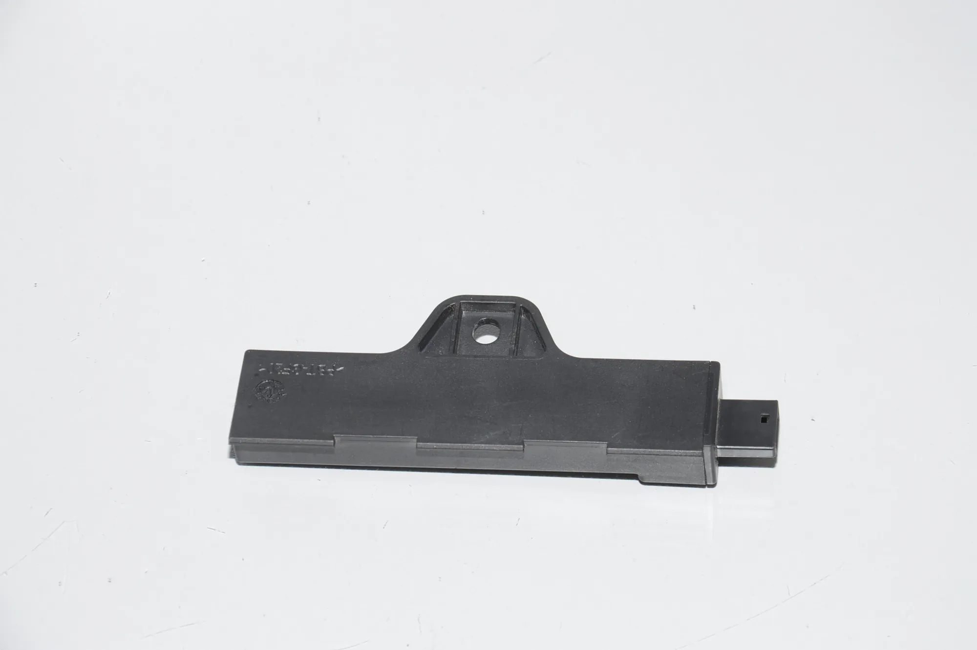 Antenna – OEM 65209220832 · BMW 3 (F30, F80) BMW 3 (F30, F80) 316 d 2011 – 4
