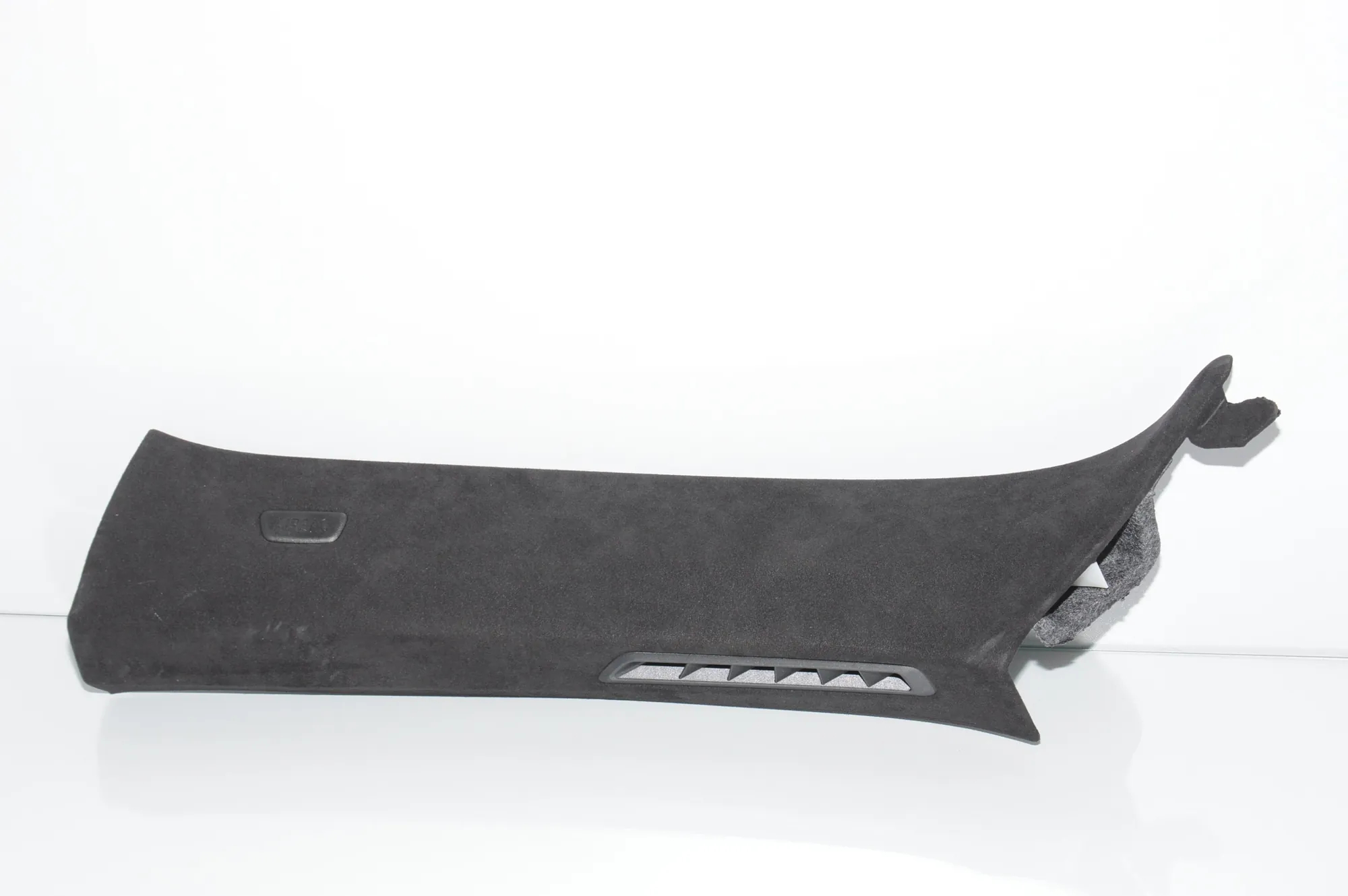 Front Left A Pillar Trim – OEM 51438076101 · BMW 8 Coupe (G15, F92) BMW 8 Coupe (G15, F92) 840 d xDrive 2018