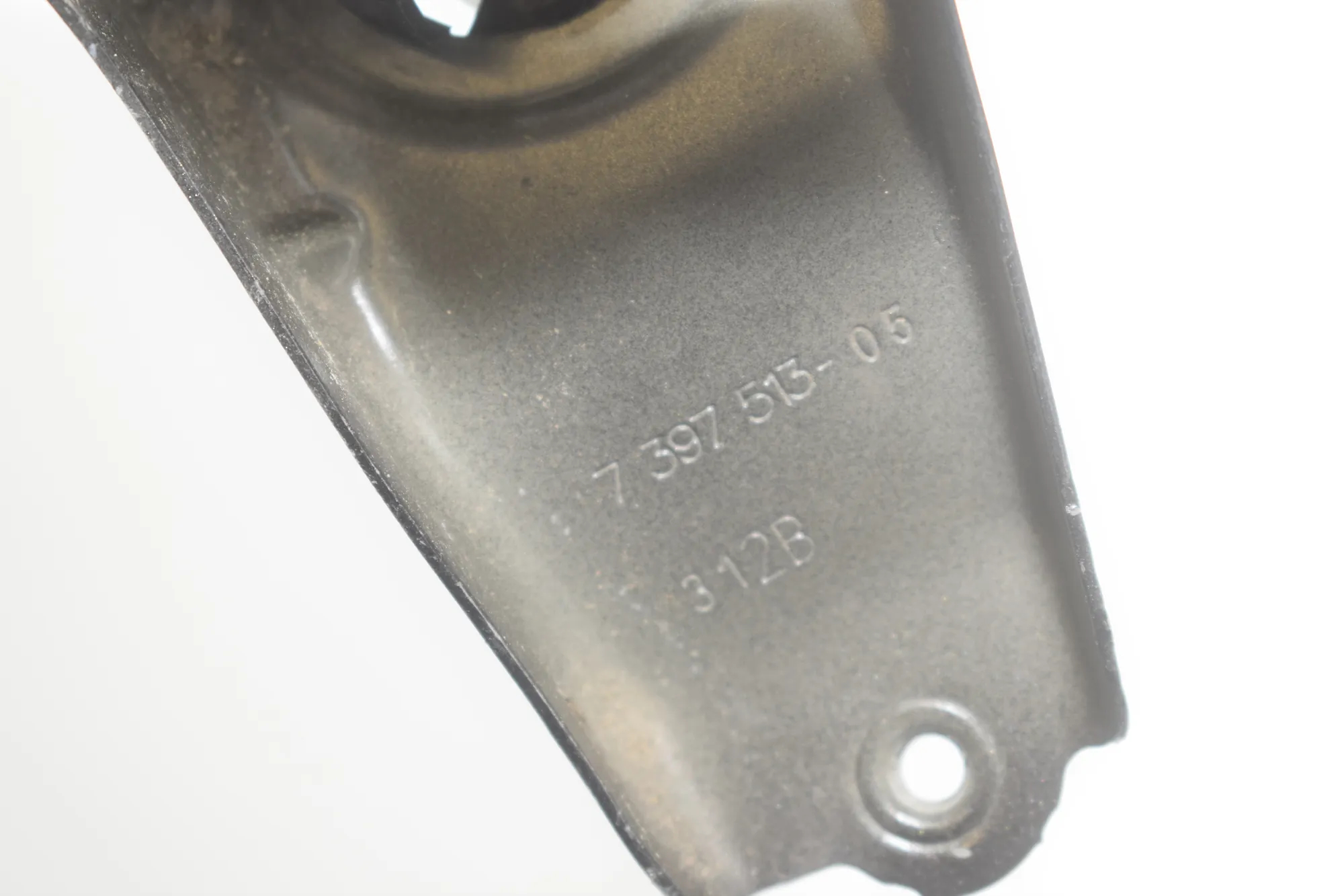 Front Left Fender Holder – OEM 7397515 · BMW iX3 (G08) BMW iX3 (G08) Electric (286 HP) 2020 – 7