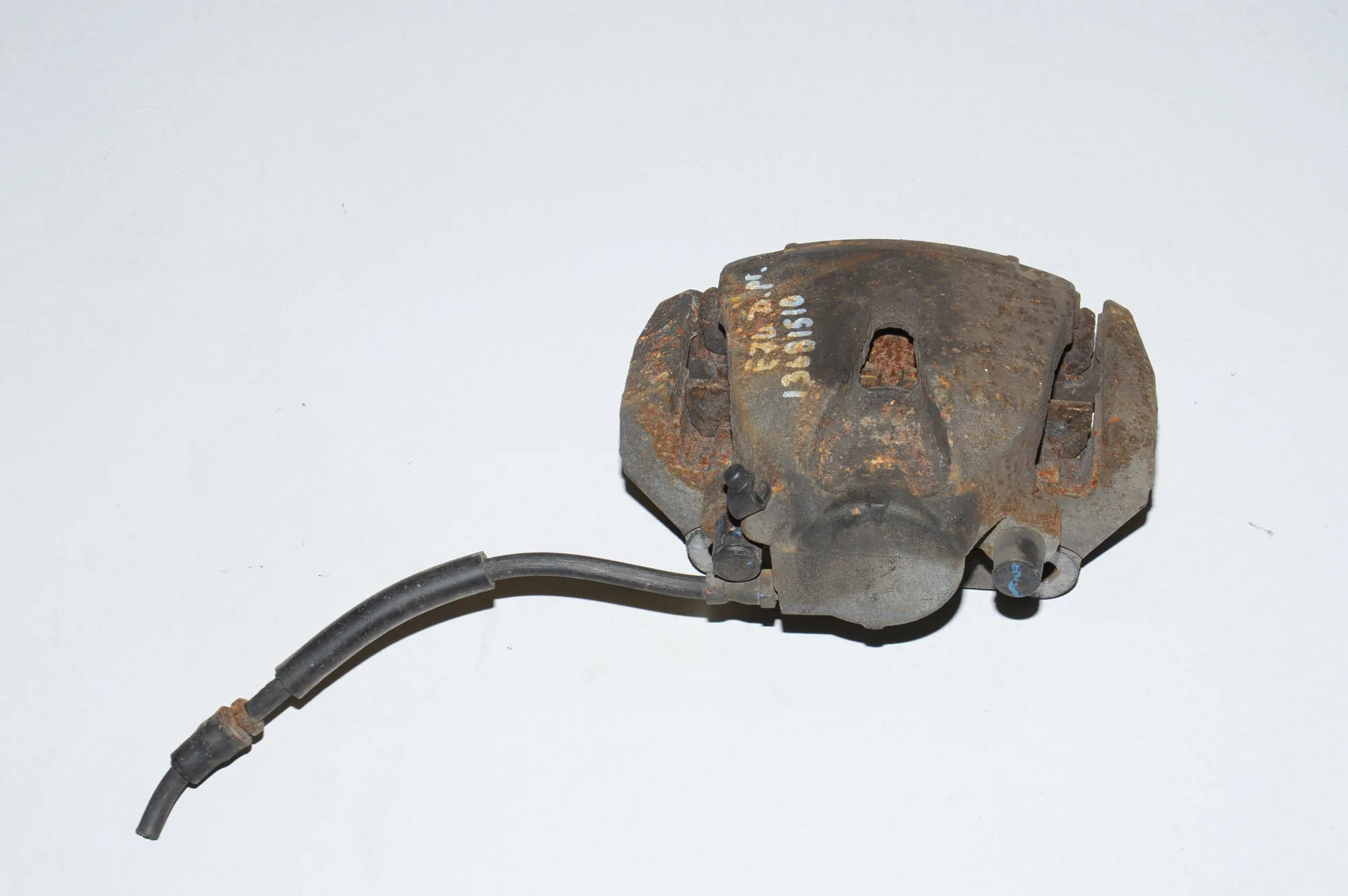 Front Right Brake Caliper – OEM 34116776784 · BMW X5 (E70) 3.0 sd 2009