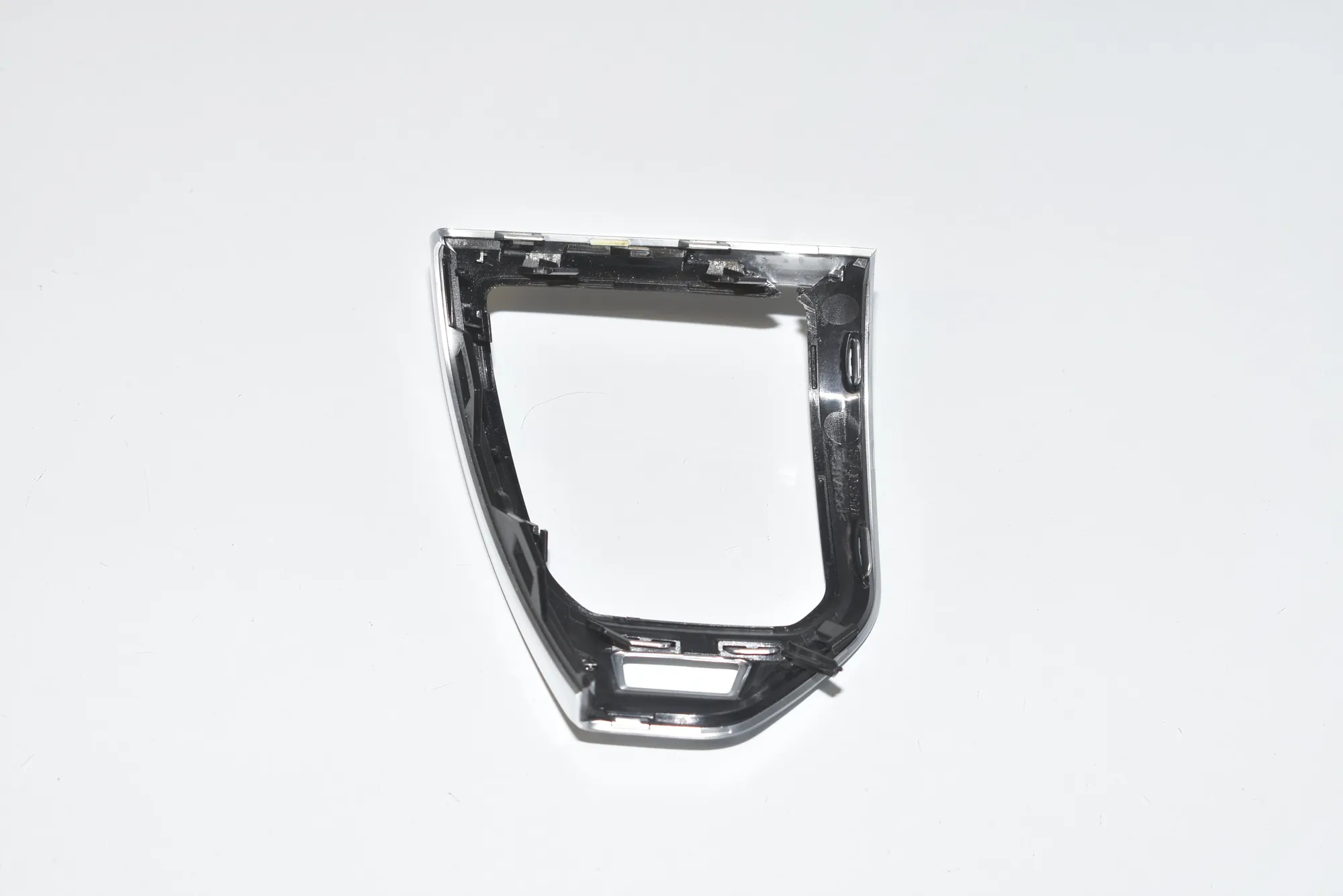 Other Interior Parts – OEM 6805805 · BMW 8 Coupe (G15, F92) BMW 8 Coupe (G15, F92) M8 Competition 2019 – 3