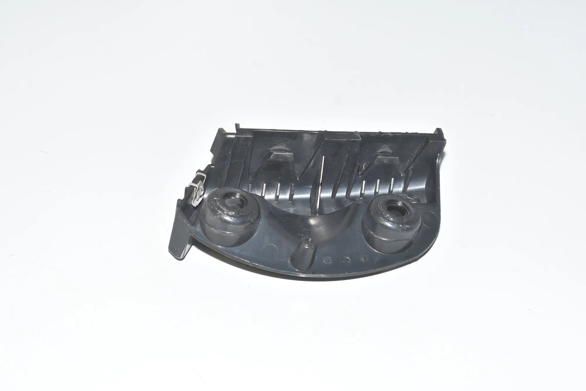 Rear Left Bumper Bracket – OEM 51127118193 · BMW 3 (E90) 325 d 2011 – 2