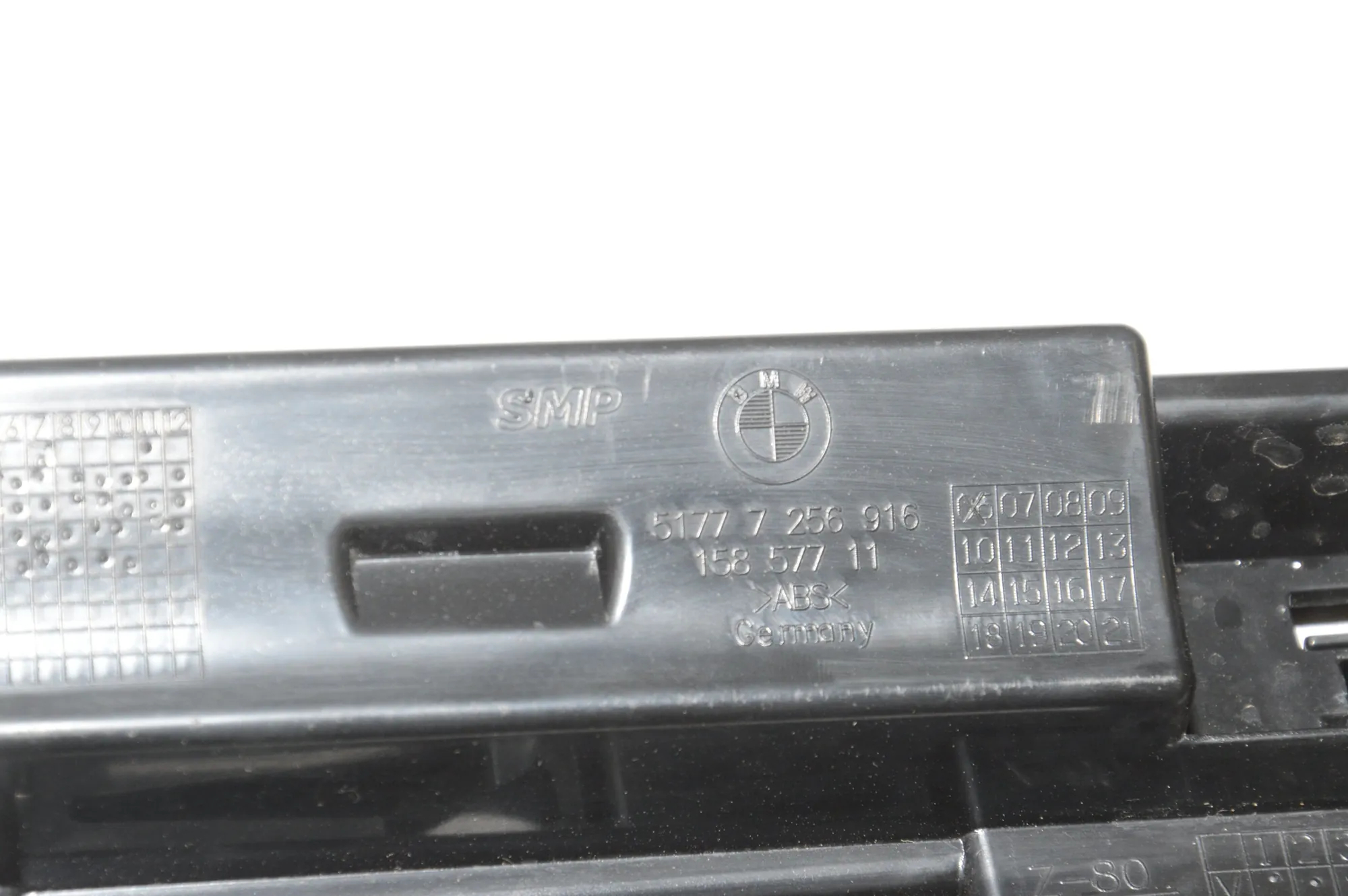 Sideskirt Bracket – OEM 7256916 · BMW 3 (F30, F80) 320 d xDrive 2017 – 5