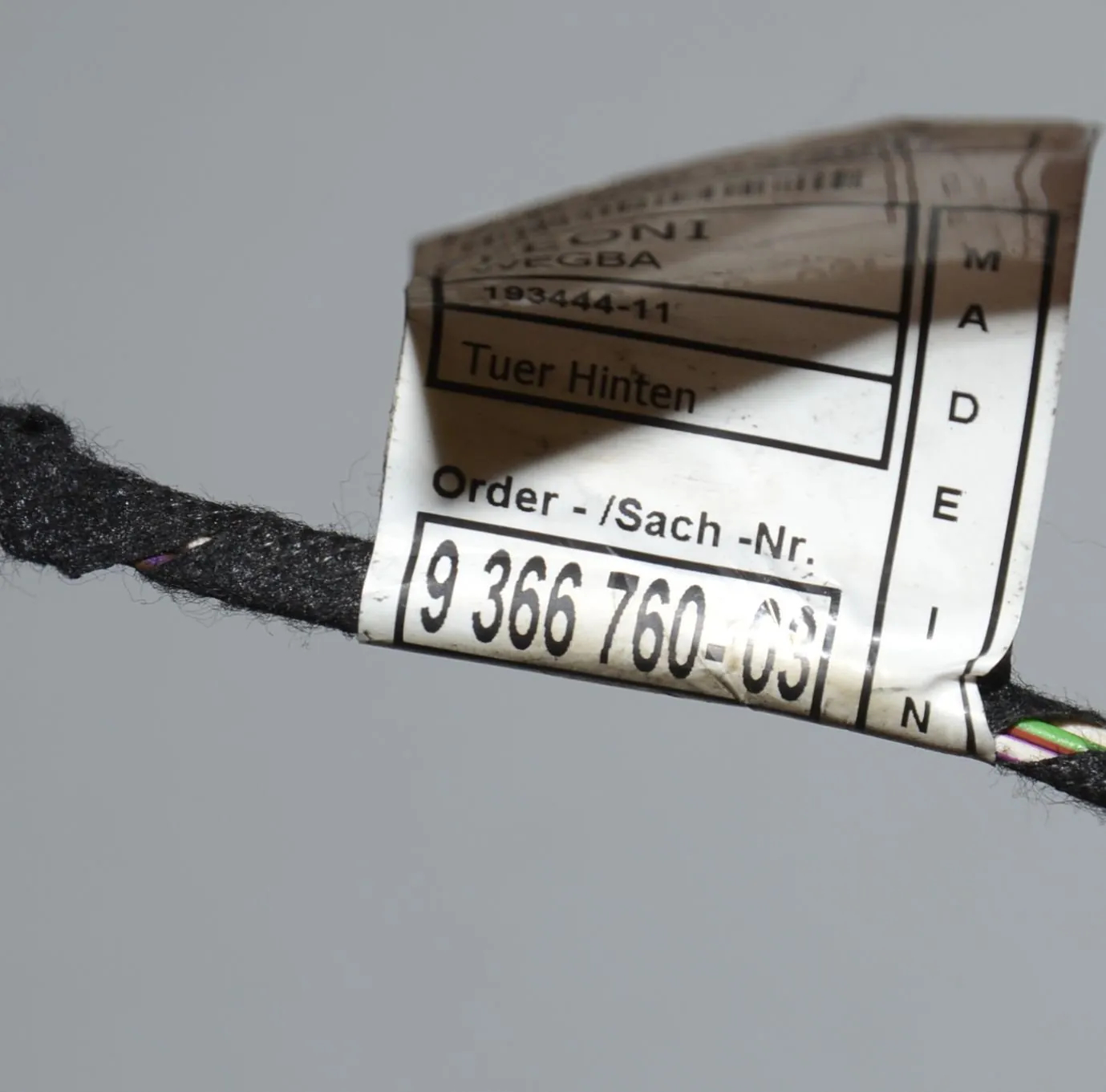 Rear Right Door Wiring – OEM 61129366761 · BMW 3 (F30, F80) 320 d xDrive 2017 – 5