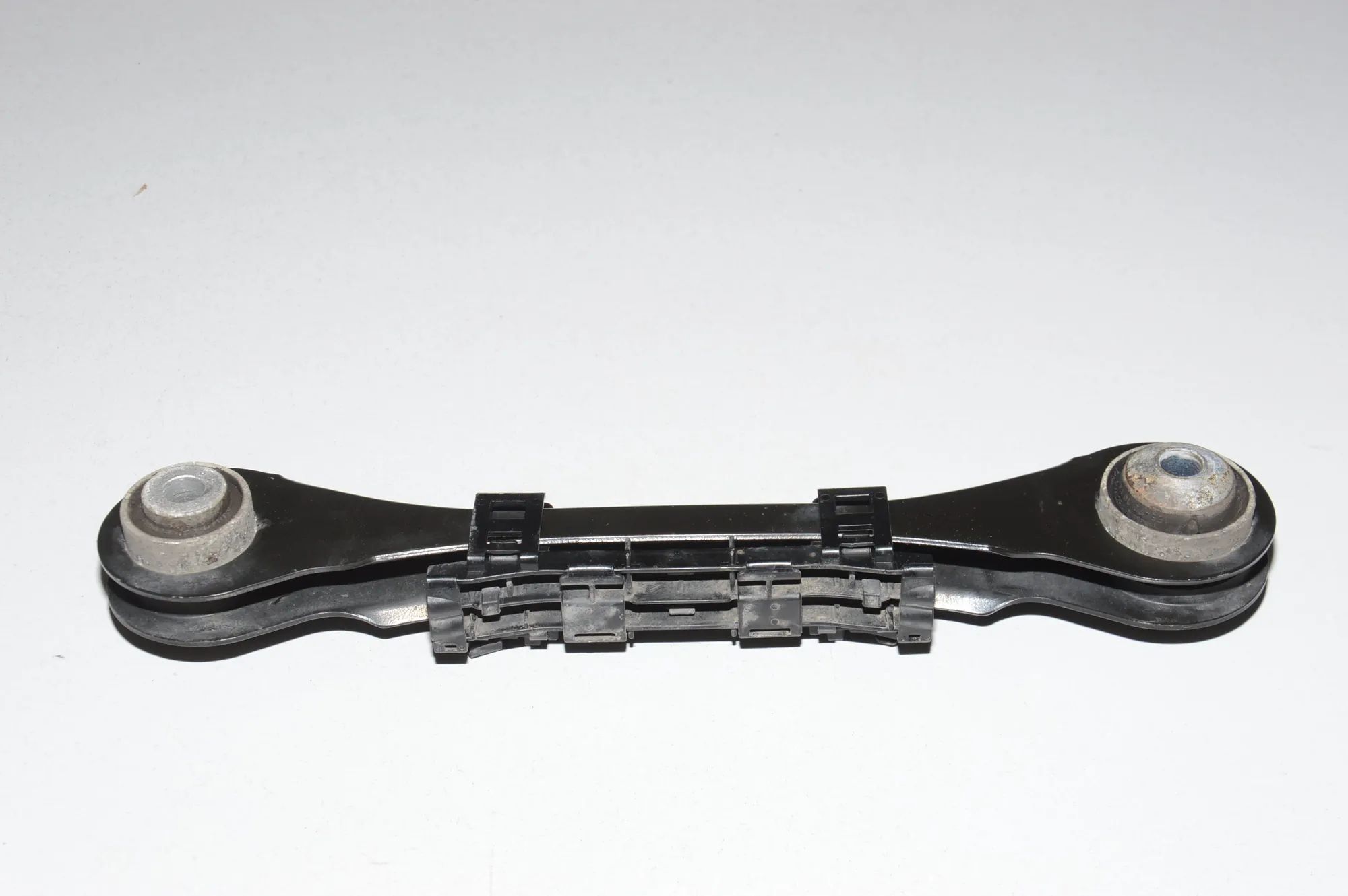 Rear Right Control Arm – OEM 6792544 · BMW 3 (F30, F80) 320 d xDrive 2017 – 4