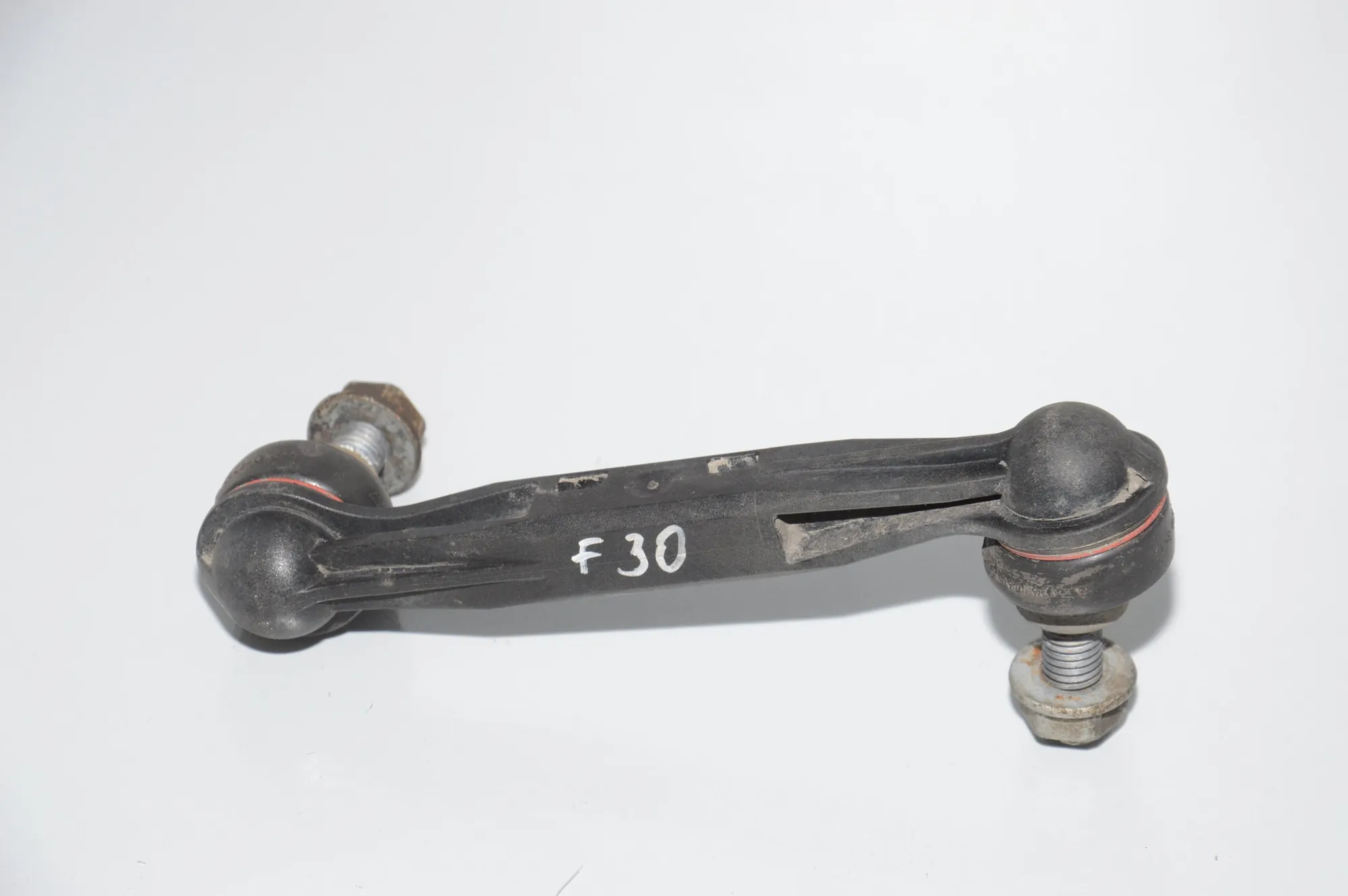Rear Right Stabilizer Link – OEM 33506785608 · BMW 3 (F30, F80) 320 d xDrive 2017 – 4