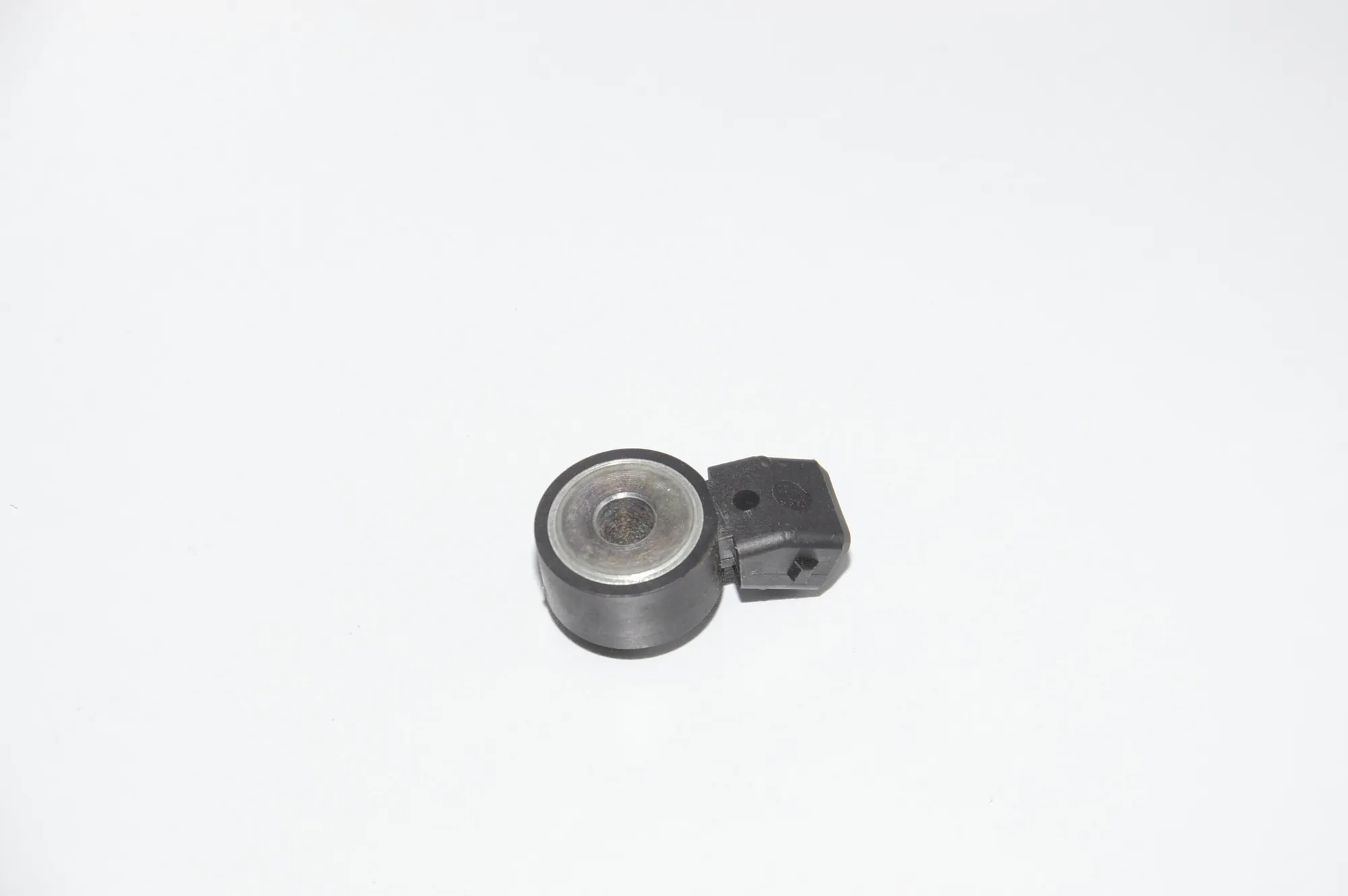 Engine Knock Sensor – OEM 7598861 · BMW 3 Gran Turismo (F34) 328 i 2013 – 3