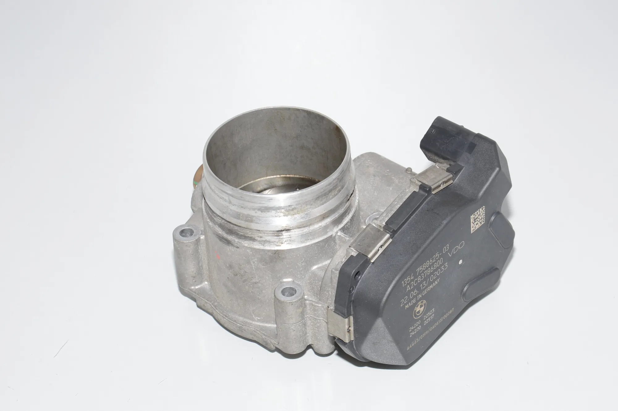 Throttle Body – OEM 7588625 · BMW 3 Gran Turismo (F34) 328 i 2013 – 4
