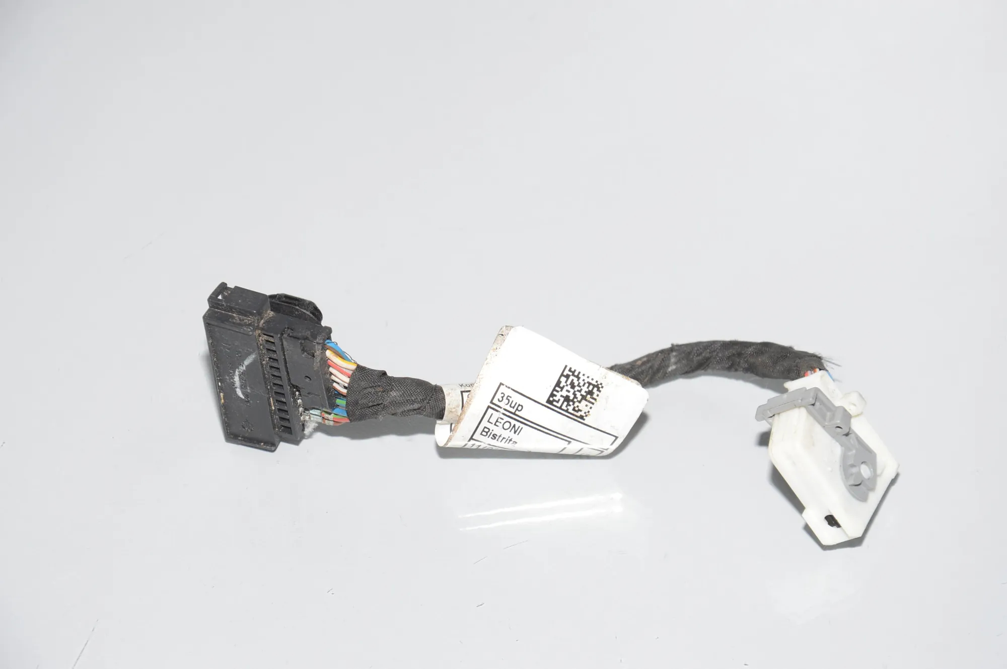 Door Contact Connector – OEM 61126836648 · BMW 8 Cabrio (G14, F91) BMW 8 Cabrio (G14, F91) M8 2019 – 2