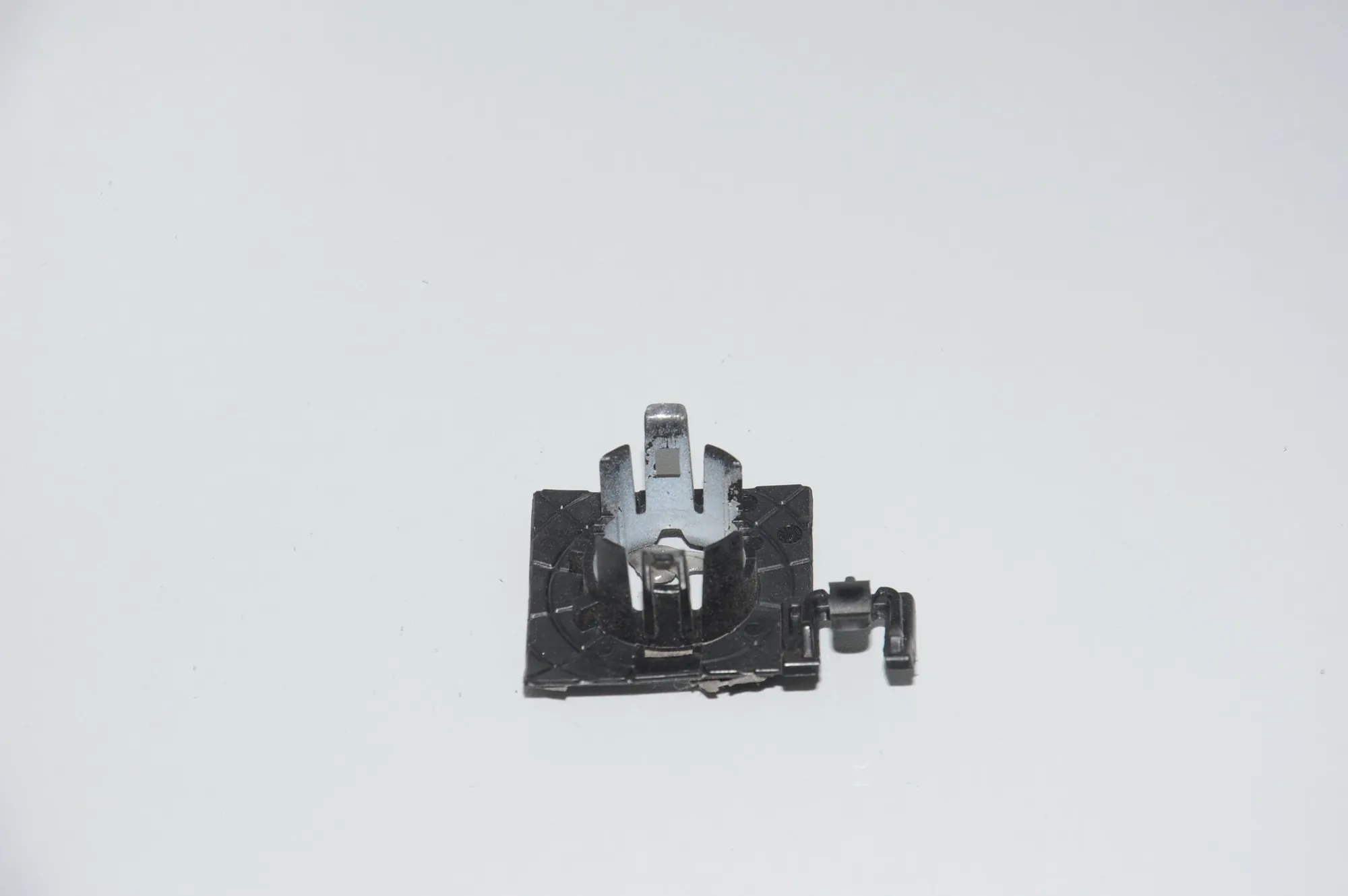 Parking Sensor Holder – OEM 7387330 · BMW 6 Gran Turismo (G32) (2017 - -) 640 i 2018 – 3