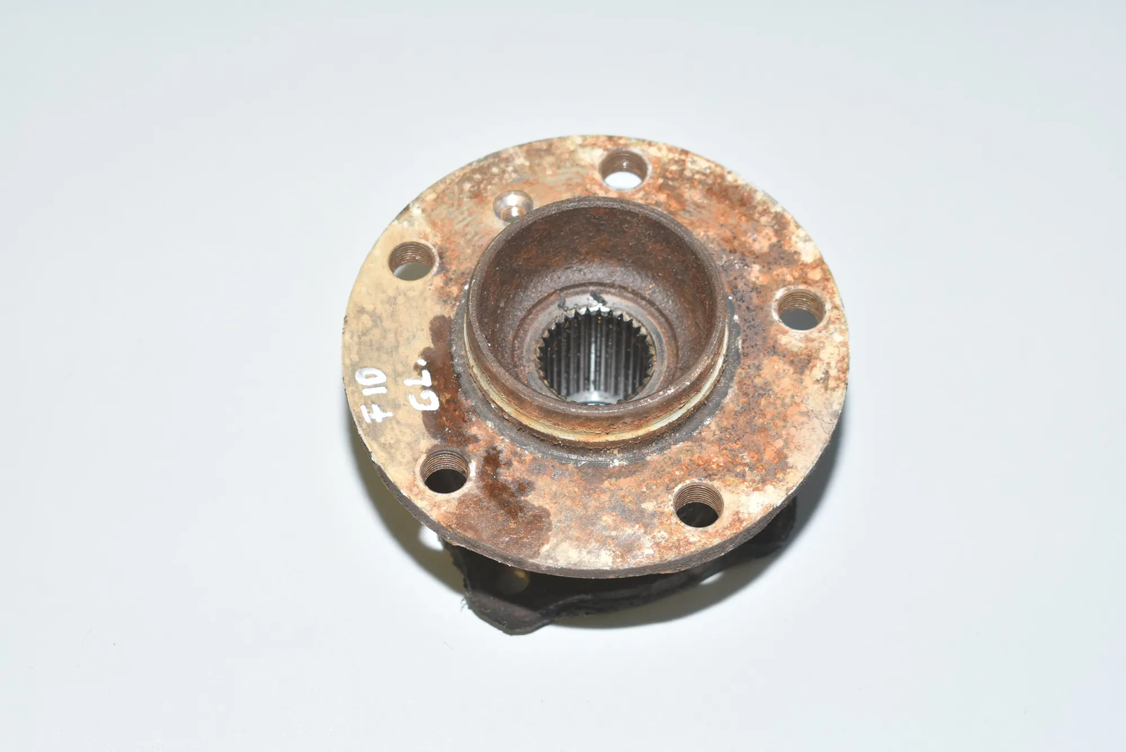 Rear Right Wheel Bearing – OEM 6867806 · BMW 5 (F10) 525 d 2010