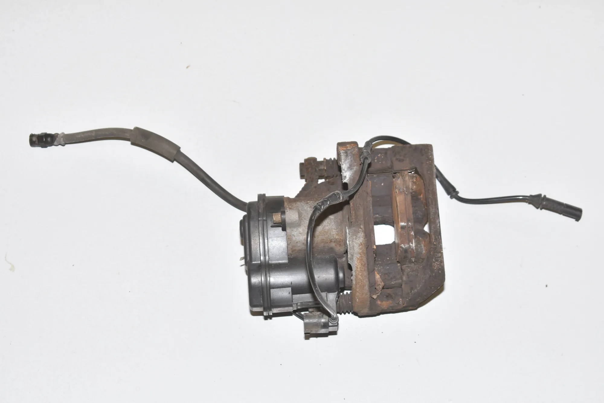 Rear Right Brake Caliper – OEM 34216794618 · BMW 5 (F10) 525 d 2010 – 3