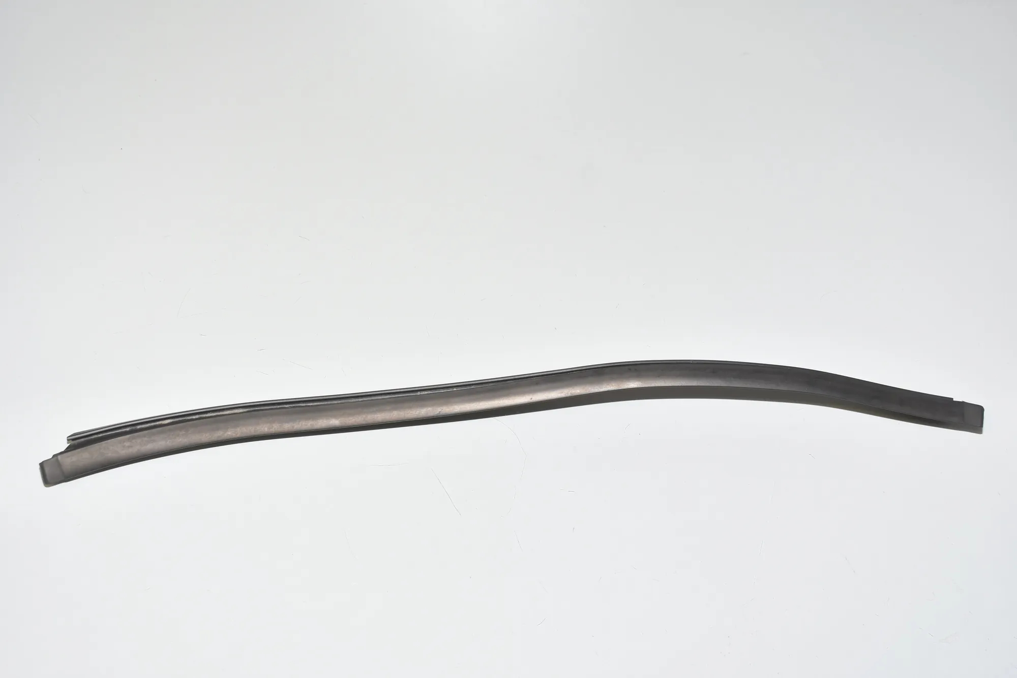 Rear Left Door Rubber Seal – OEM 7277047 · BMW i3 (I01) BMW i3 (I01) Electric 2017 – 2