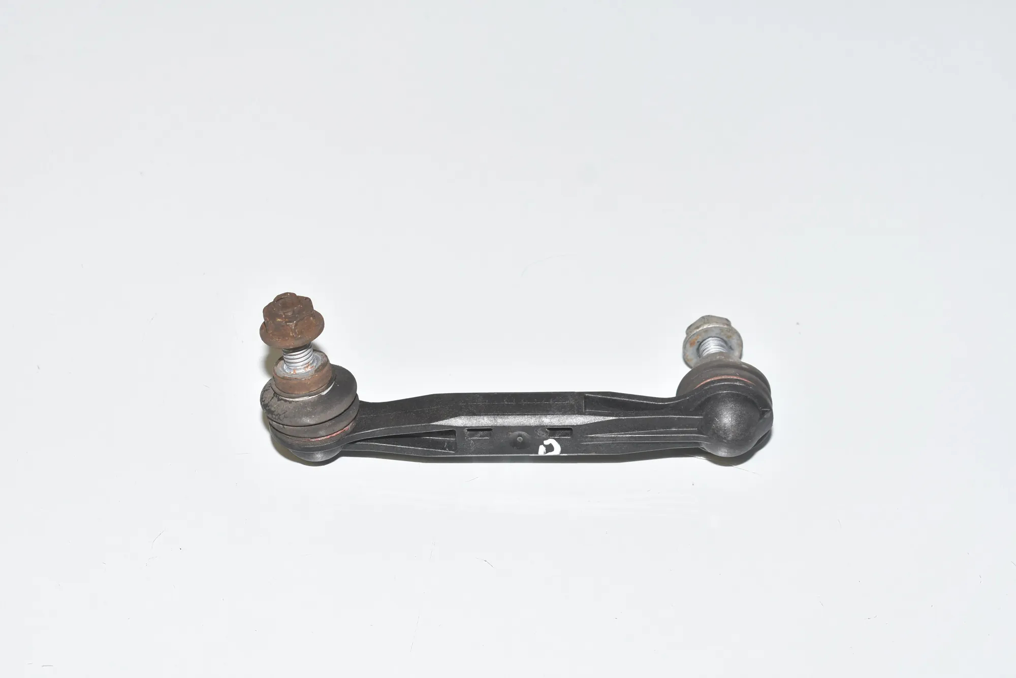 Rear Right Stabilizer Link – OEM 33506785608 · BMW 3 Gran Turismo (F34) 328 i 2013