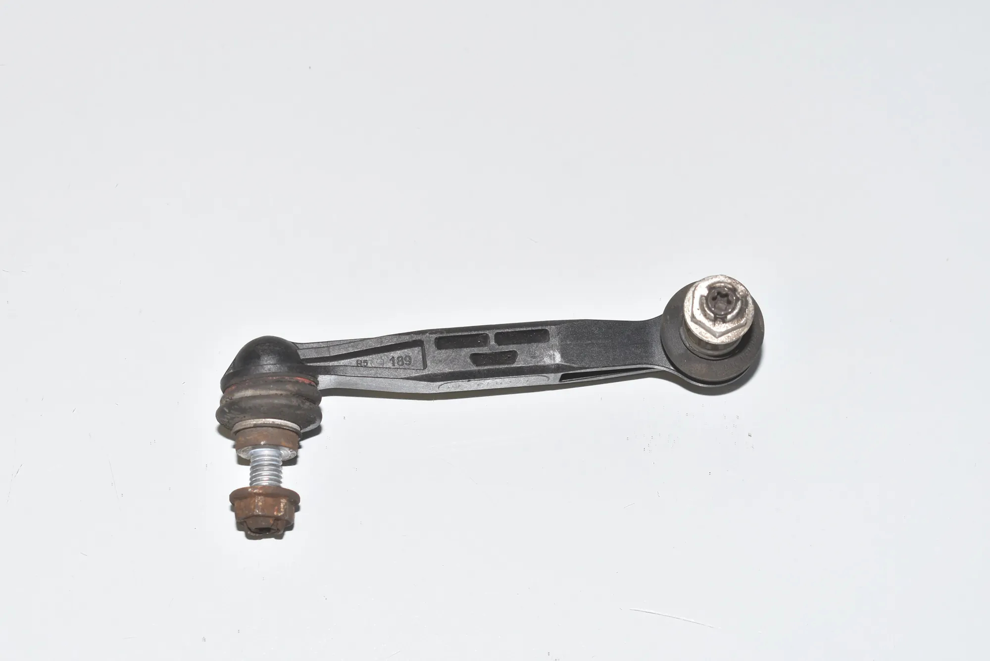 Rear Right Stabilizer Link – OEM 33506785608 · BMW 3 Gran Turismo (F34) 328 i 2013 – 4