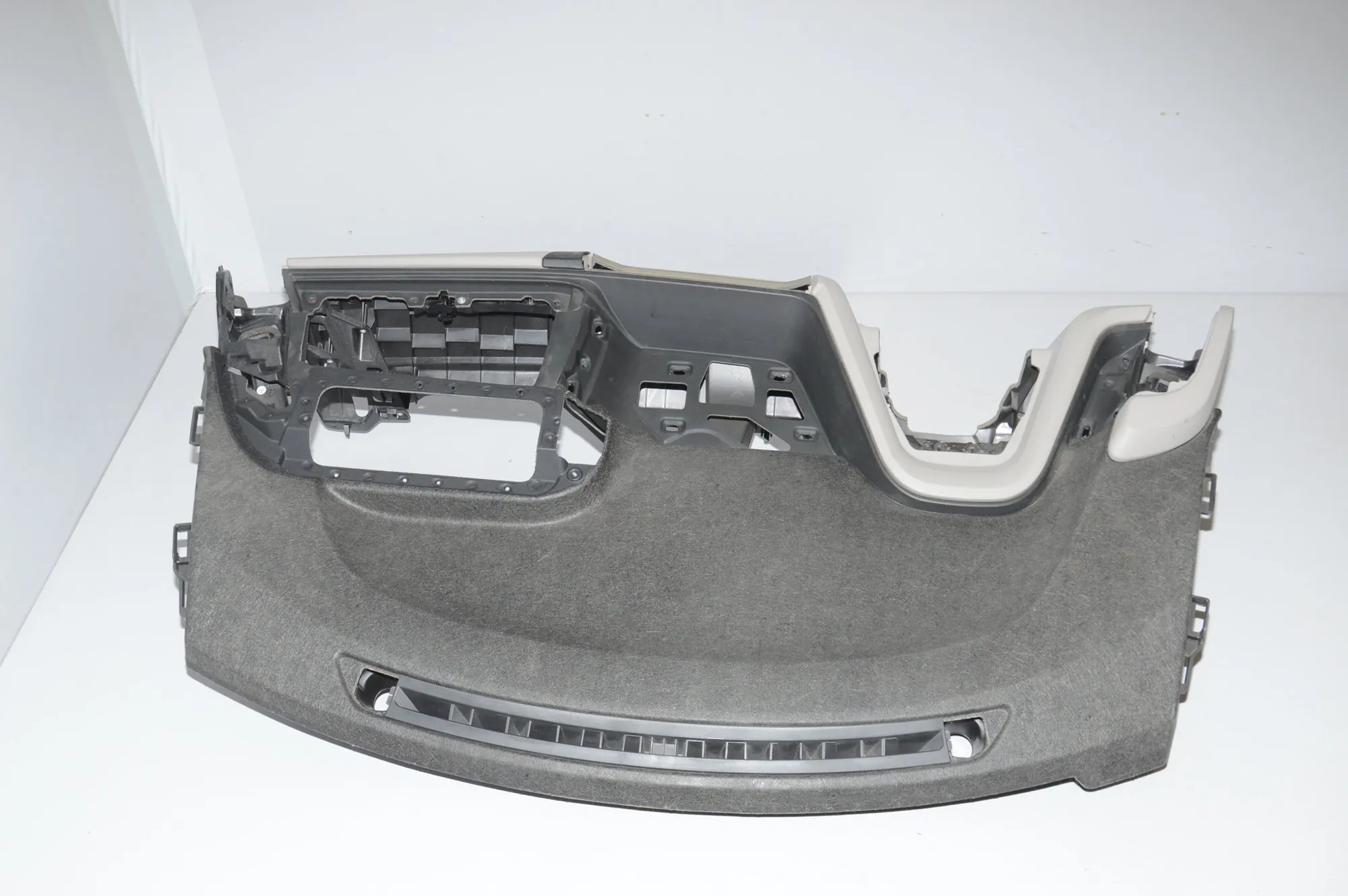 Dashboard – OEM 7D64615 · BMW i3 (I01) BMW i3 (I01) Electric 2019 – 4