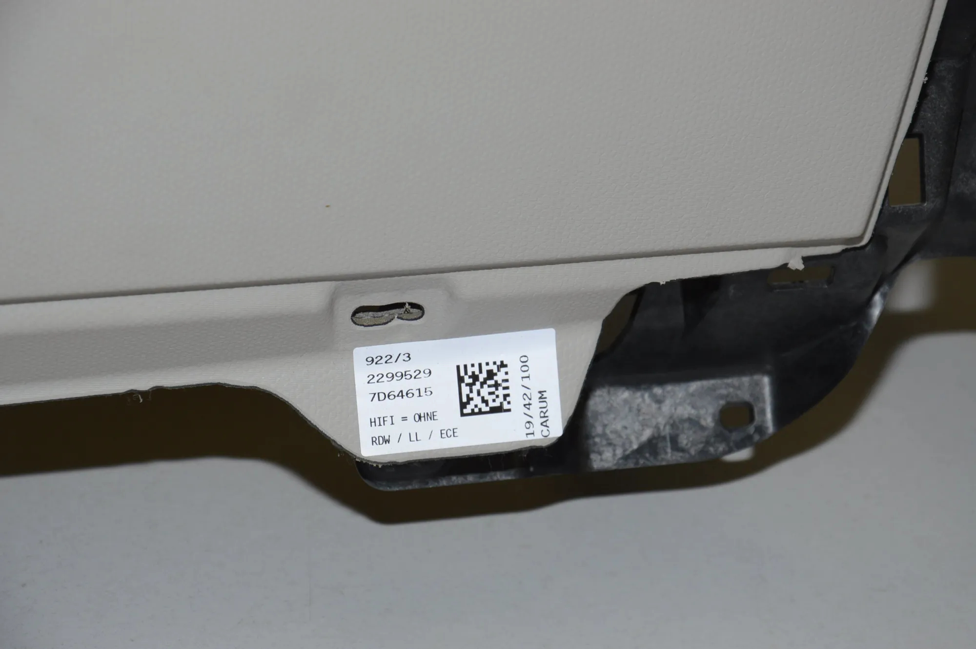 Dashboard – OEM 7D64615 · BMW i3 (I01) BMW i3 (I01) Electric 2019 – 6