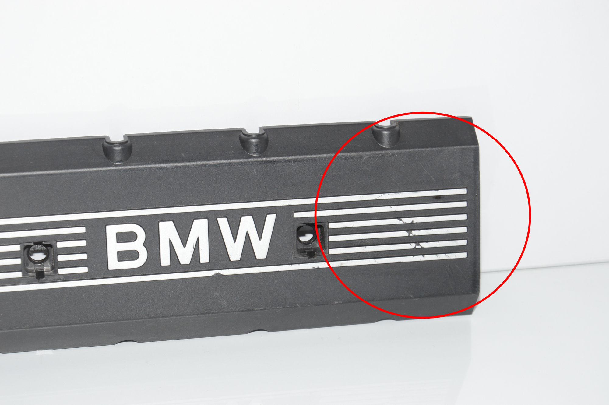 Engine Cover – OEM 11121702856 · BMW 5 (E39) BMW 5 (E39) 535 i 2000 – 6
