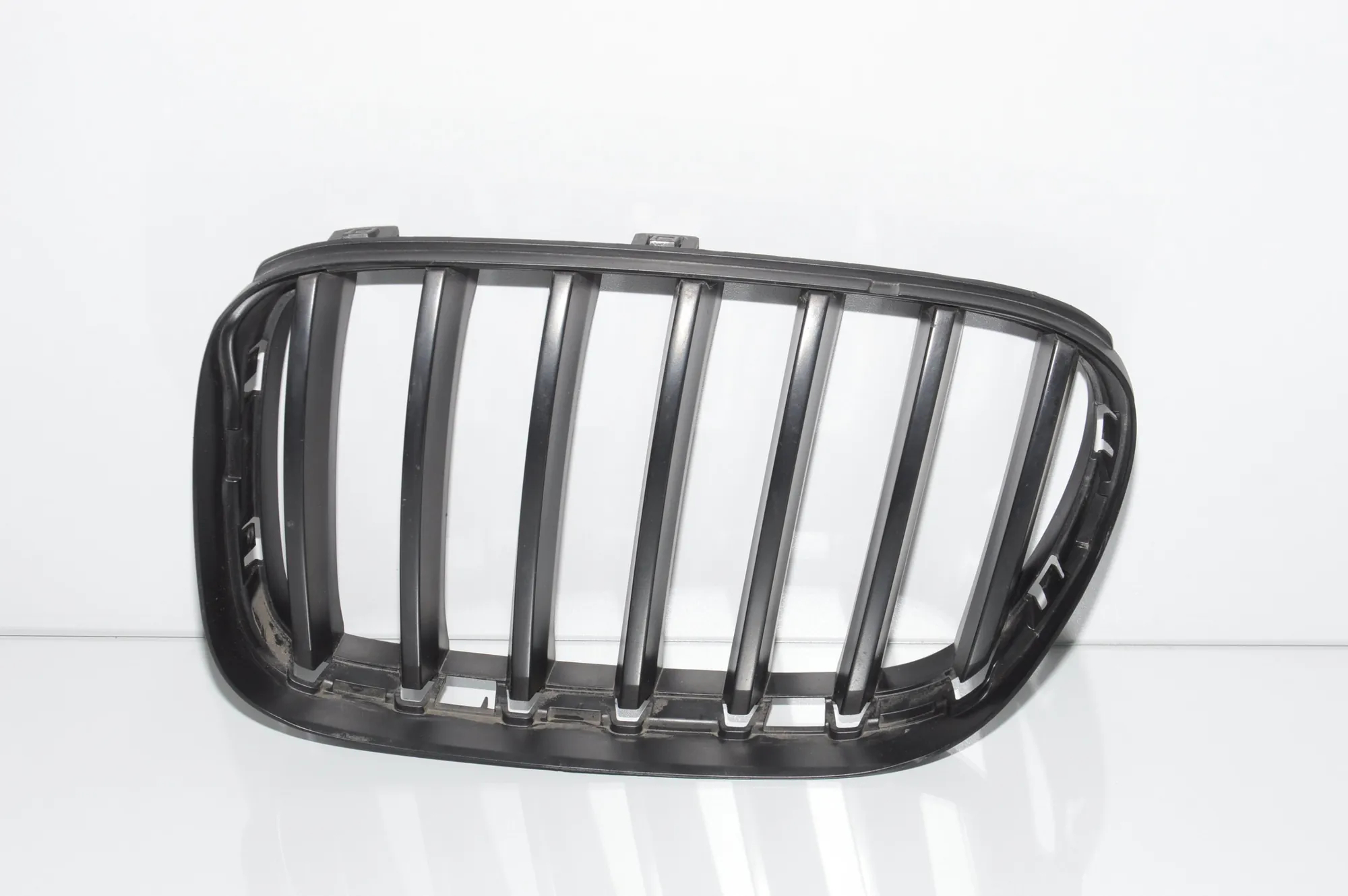 Front Left Grill – OEM 7210725 · BMW X3 (F25) xDrive 20 d 2012