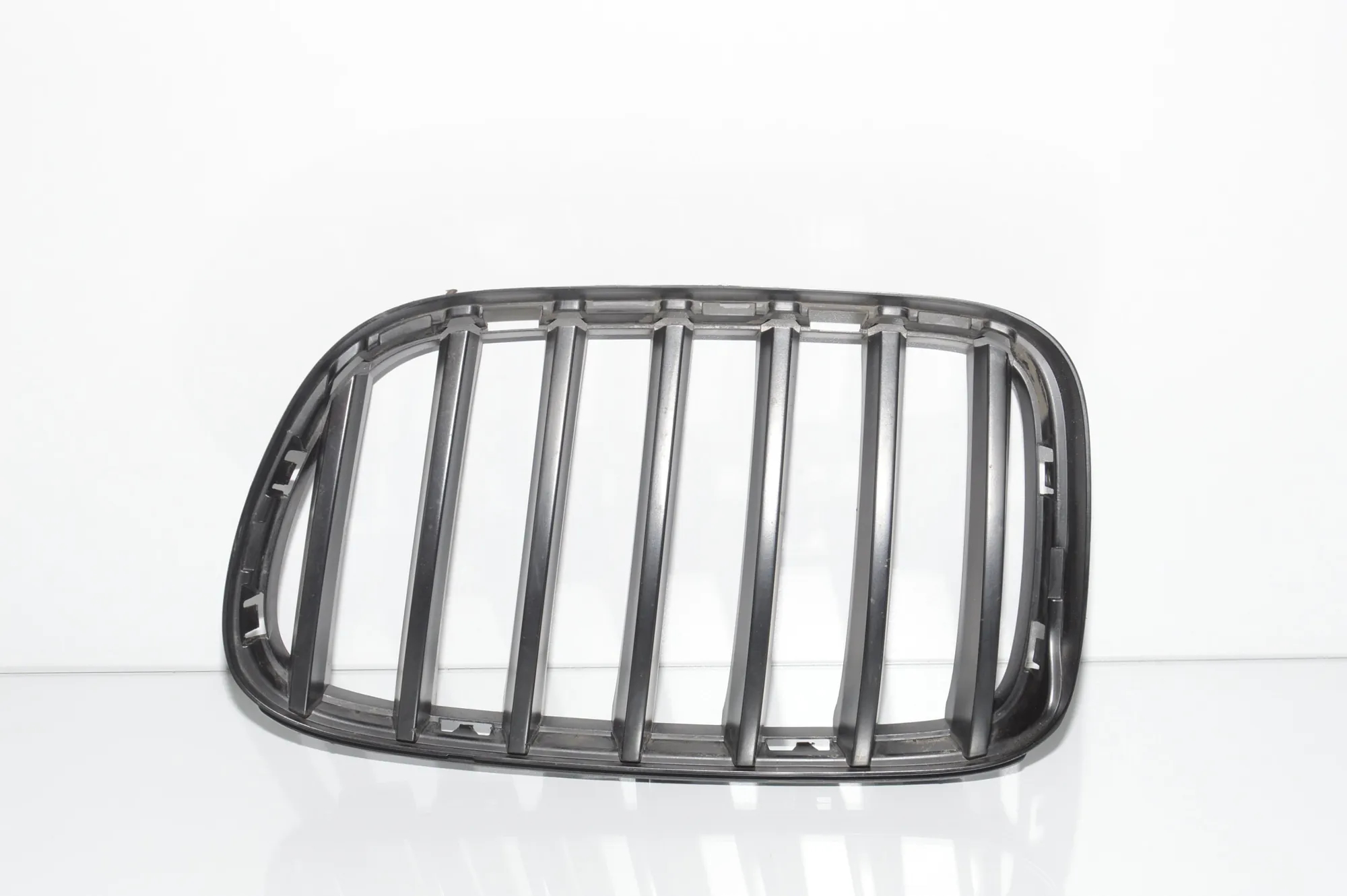 Front Left Grill – OEM 7210725 · BMW X3 (F25) xDrive 20 d 2012 – 2
