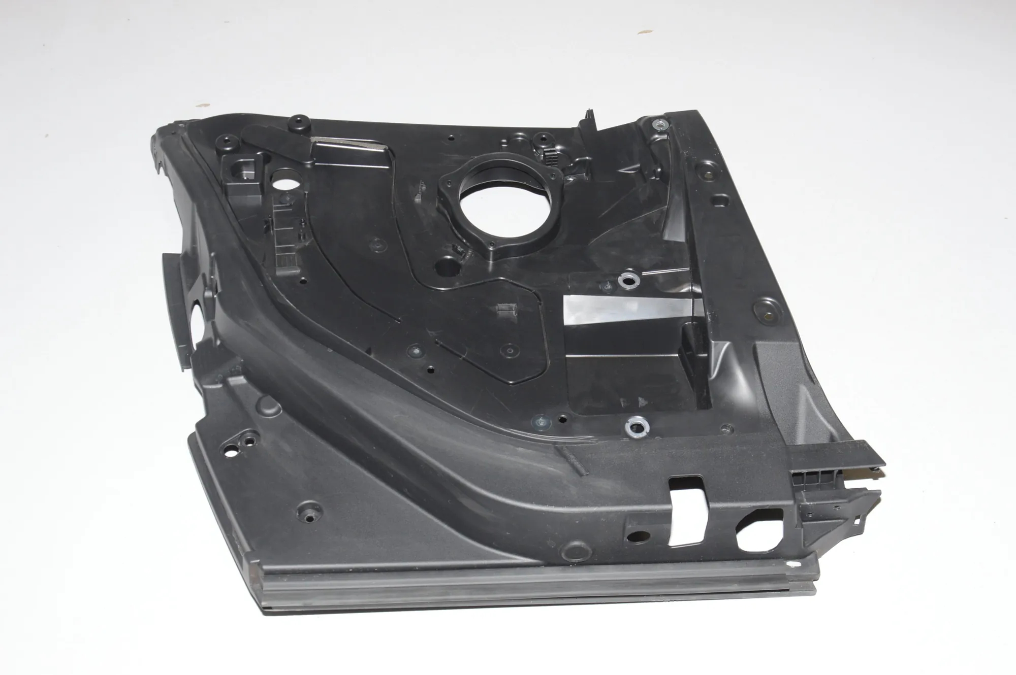 Rear Left Door Panel – OEM 7323769 · BMW i3 (I01) BMW i3 (I01) Hybrid 2014
