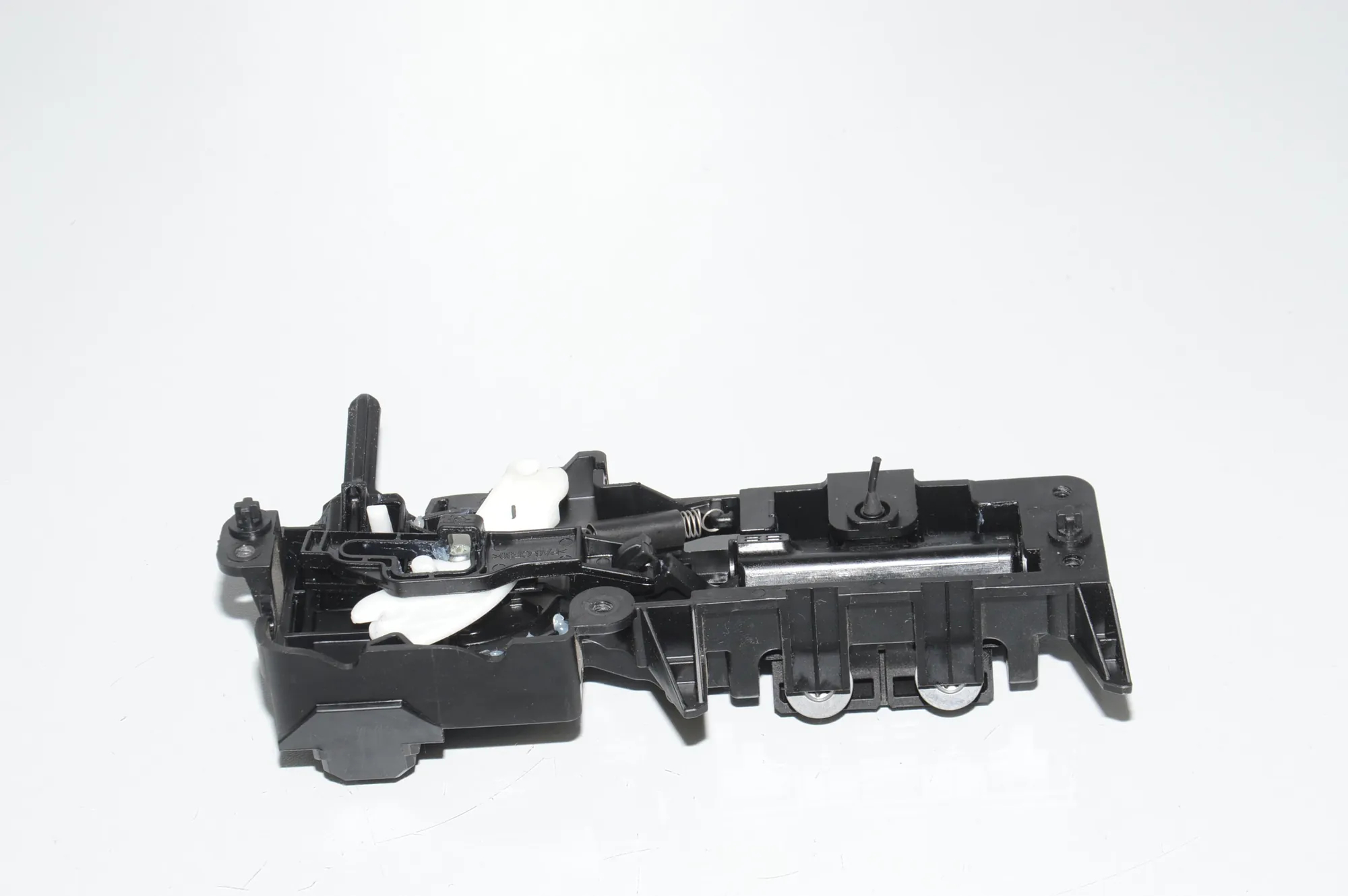 Rear Left Door Interior Handle Frame – OEM 51227301757 · BMW i3 (I01) BMW i3 (I01) Hybrid 2014 – 3