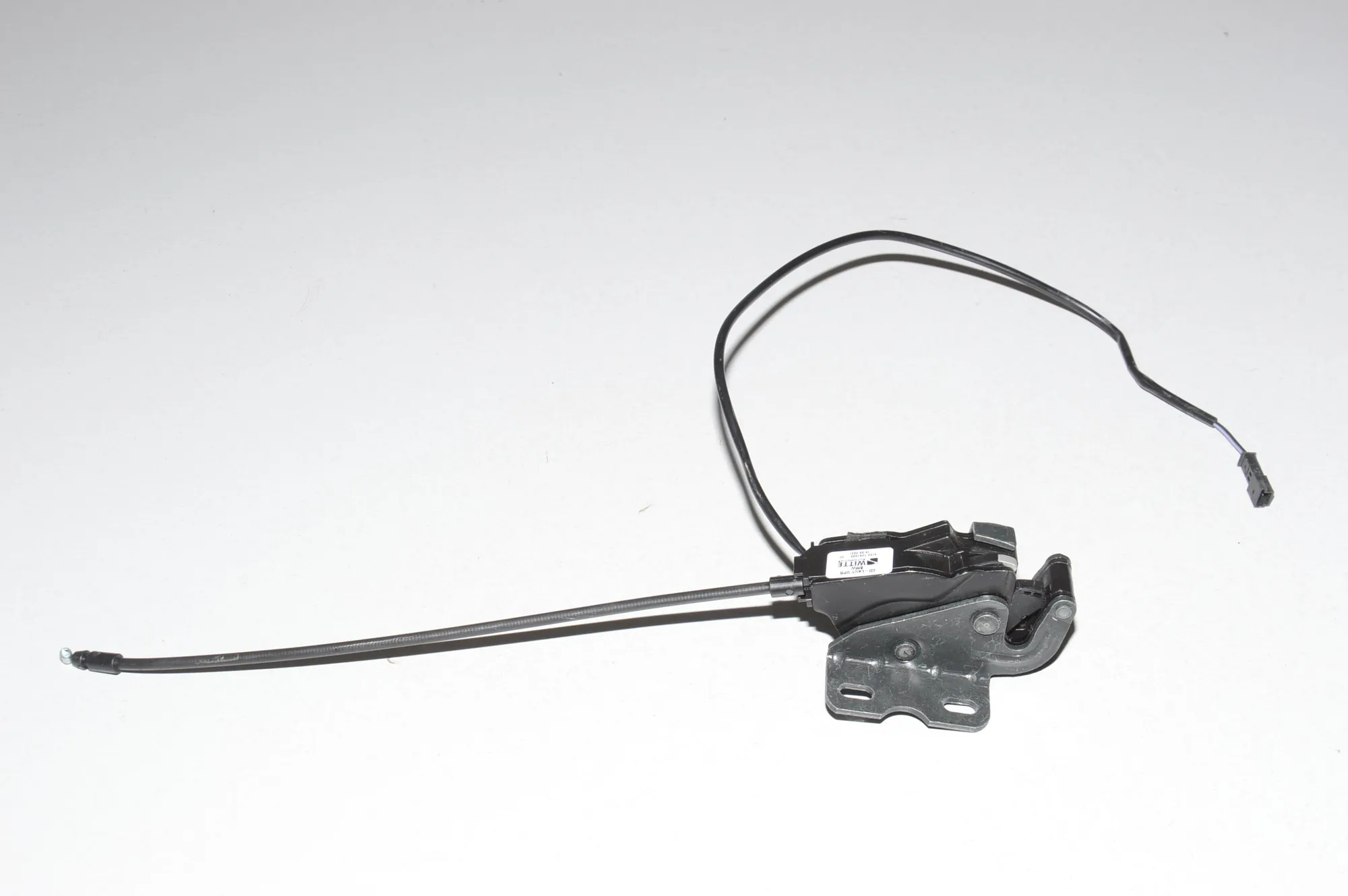 Rear Left Door Lock – OEM 7291033 · BMW i3 (I01) BMW i3 (I01) Hybrid 2014 – 4