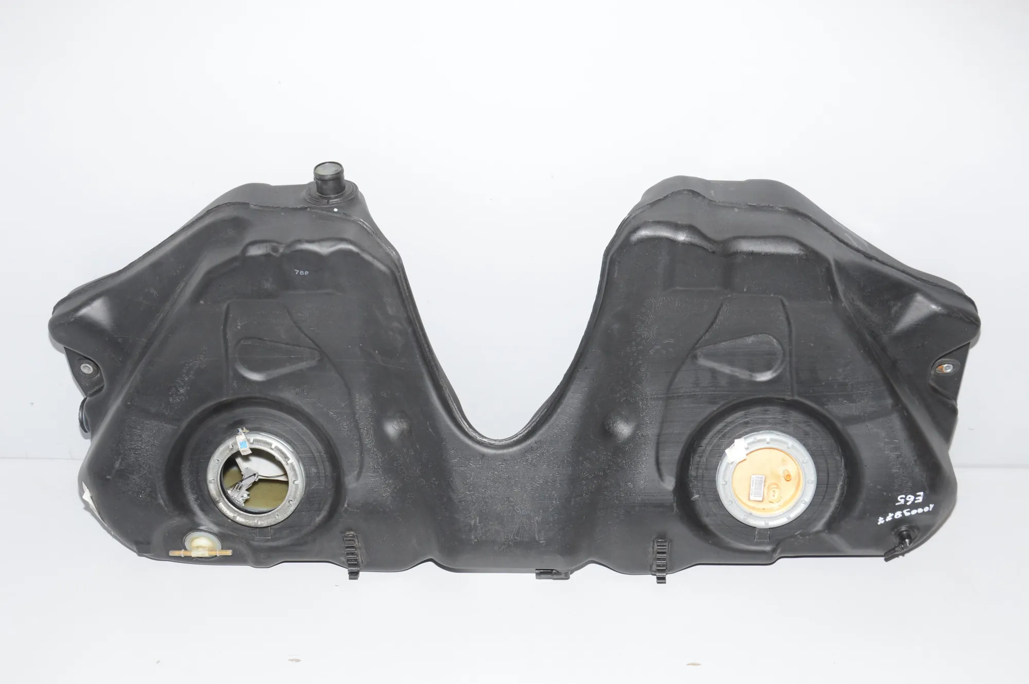Fuel Tank – OEM 5032115D · BMW 7 (E65, E66, E67) 730 Ld 2005