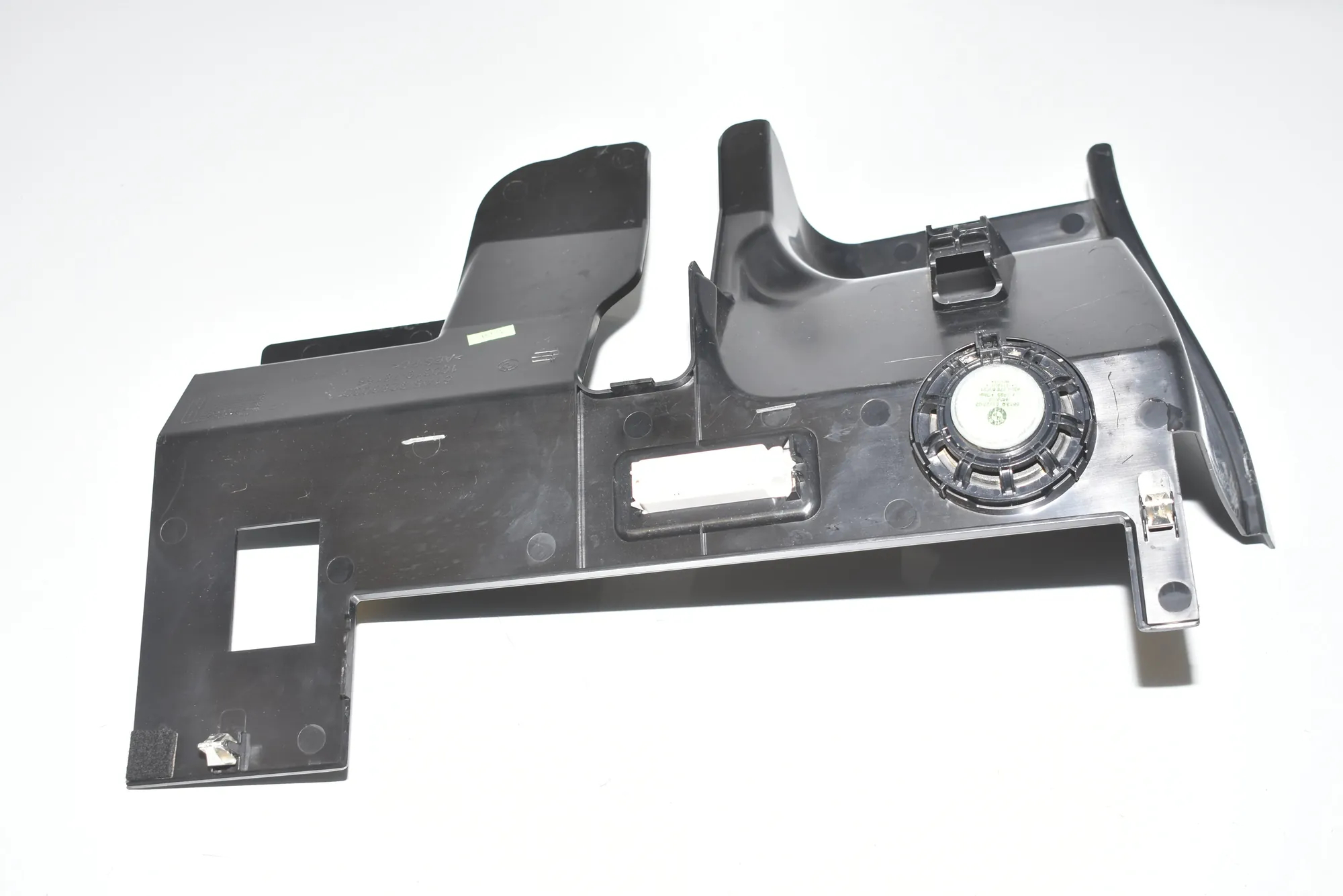 Dashboard Lower Trim – OEM 51459283030 · BMW i3 (I01) Hybrid 2014 – 3