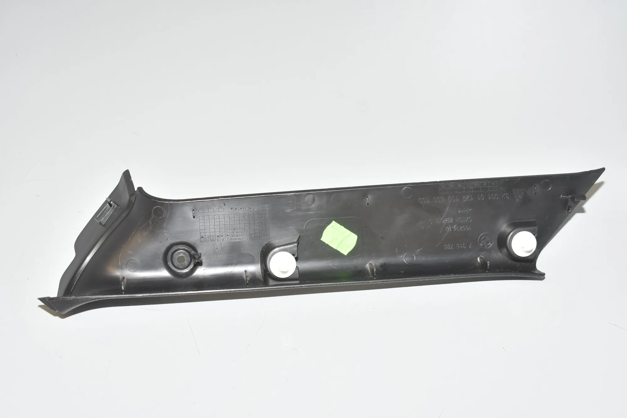 Trunk Boot Trim – OEM 7315765 · BMW i3 (I01) Hybrid 2014 – 3