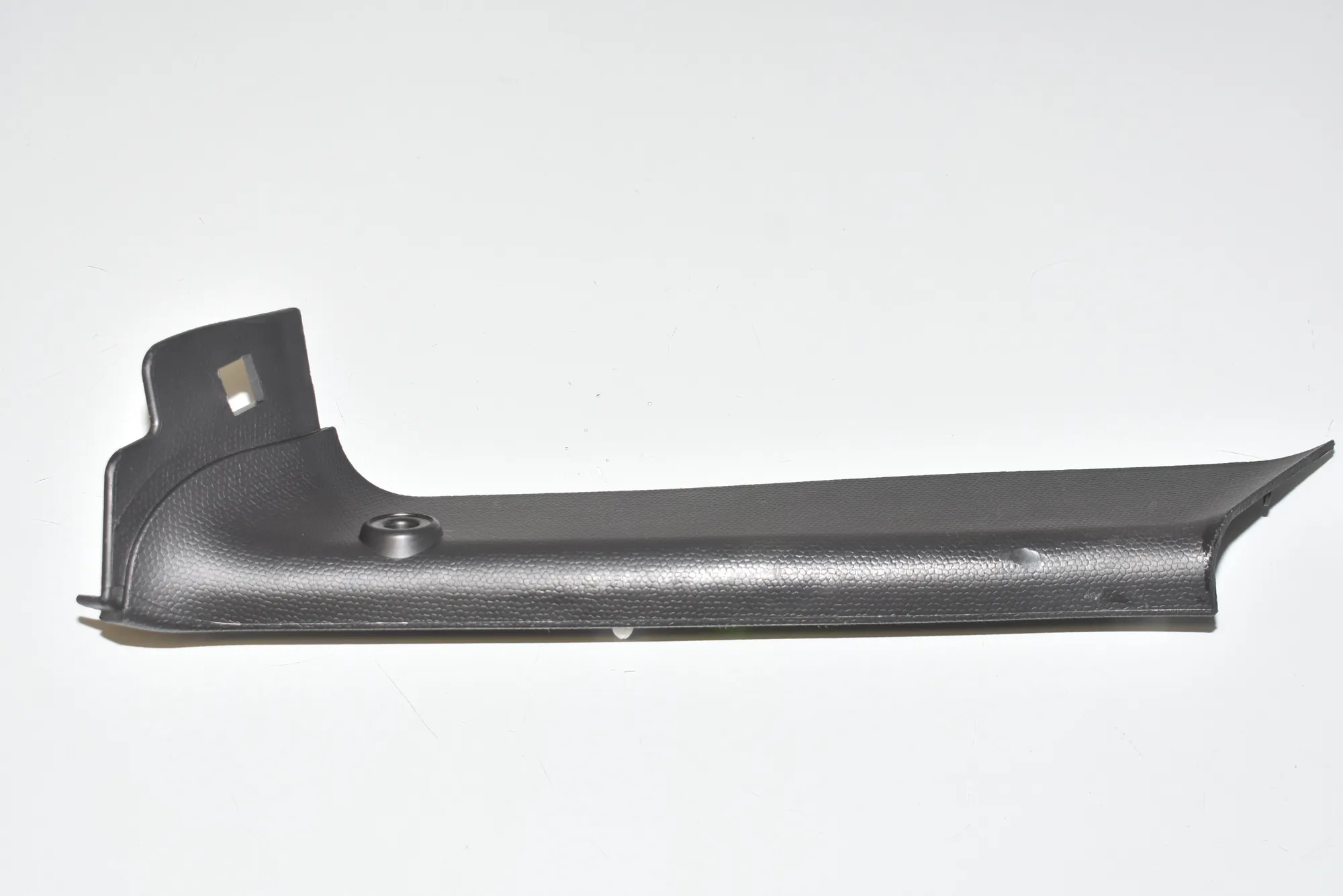 Trunk Boot Trim – OEM 7315766 · BMW i3 (I01) Hybrid 2014