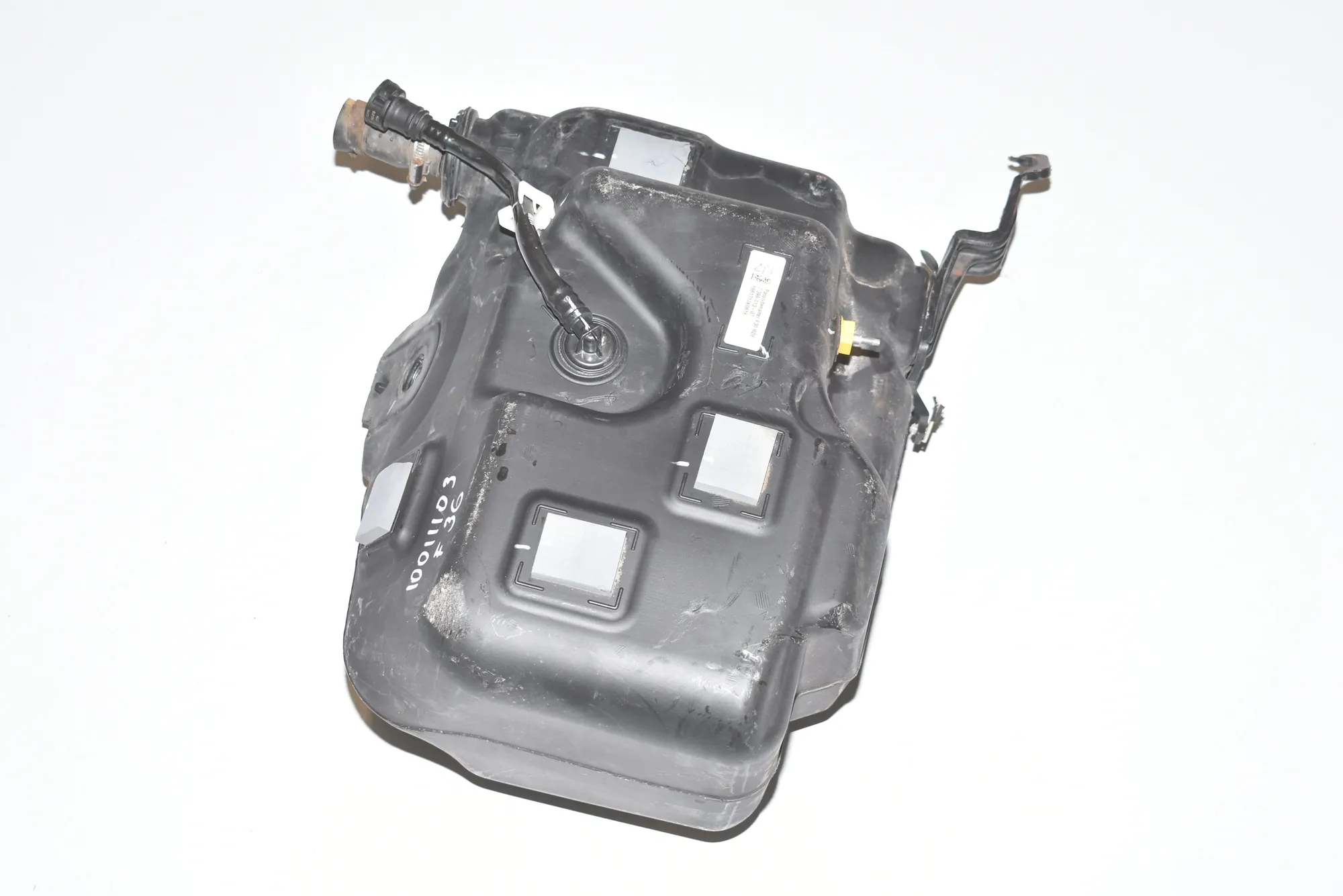 AdBlue Tank – OEM 7314006 · BMW 4 Gran Coupe (F36) 430 d 2018 – 4
