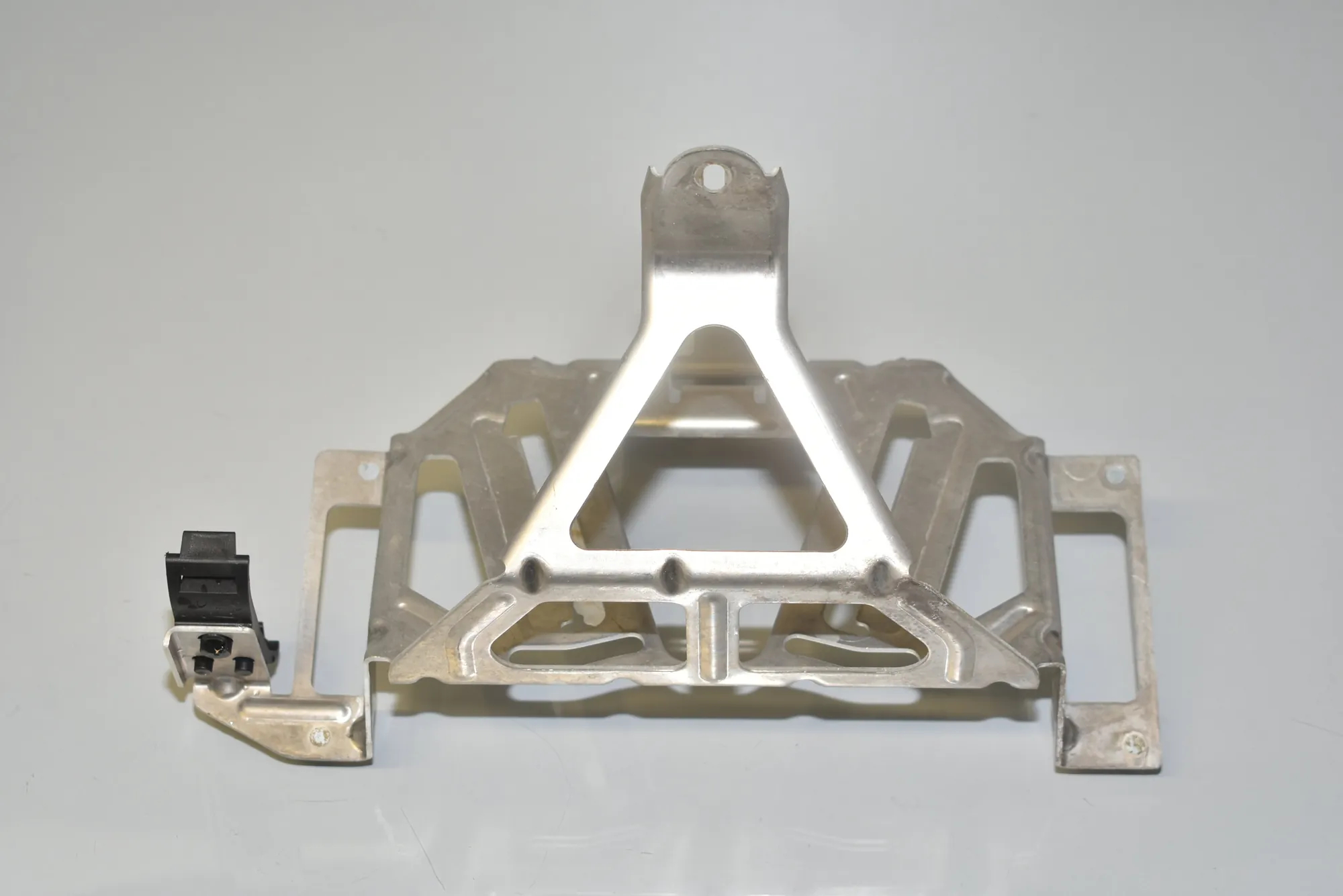 Other Body Parts – OEM 65159251524 · BMW i3 (I01) Hybrid 2014