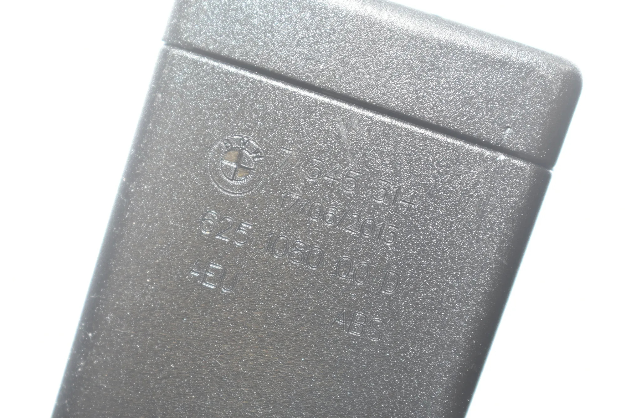 Rear Right Seat Buckle – OEM 7345314 · BMW 3 Gran Turismo (F34) 328 i 2013 – 4