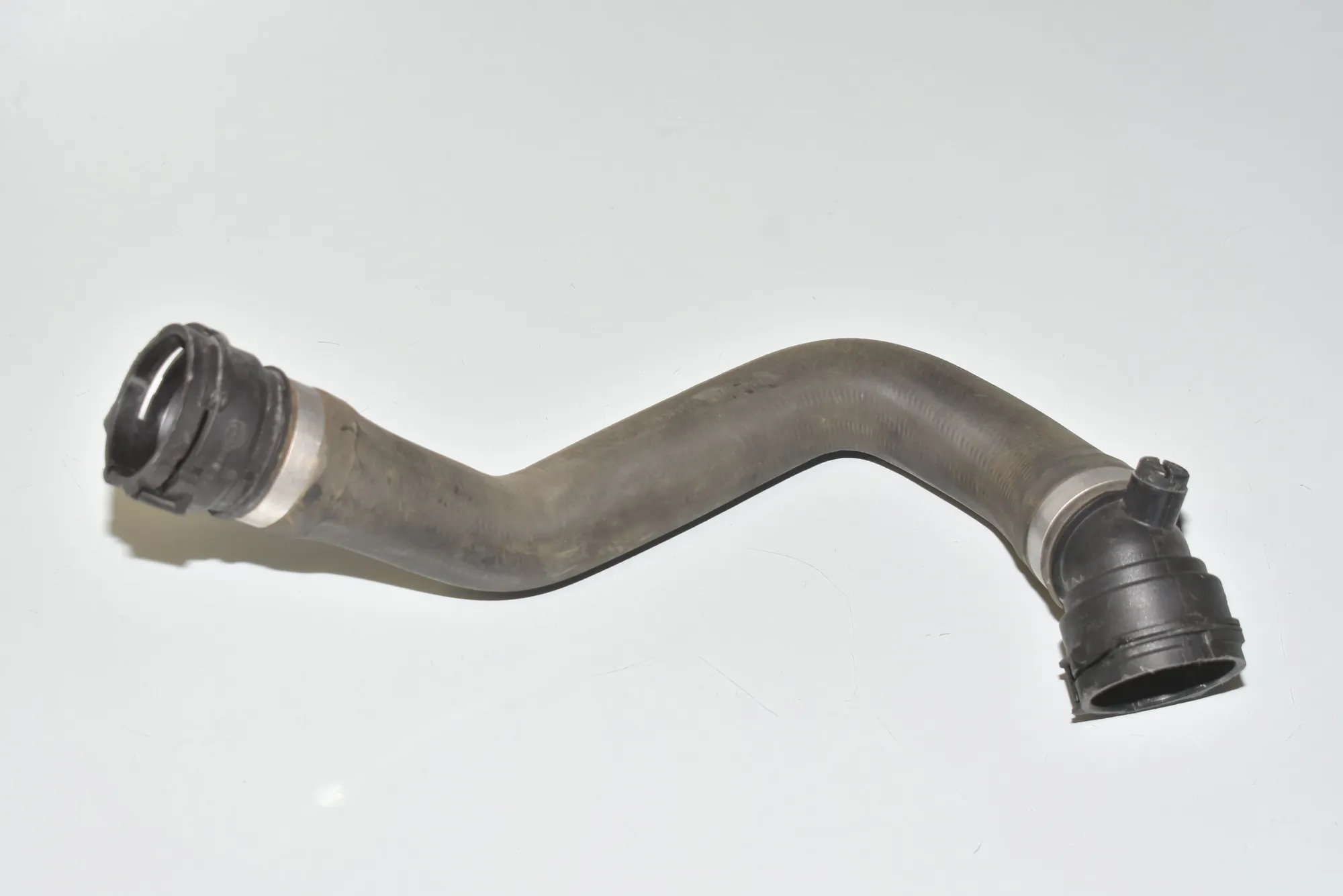 Coolant Hose Pipe – OEM 17127596838 · BMW 3 Gran Turismo (F34) 328 i 2013 – 2