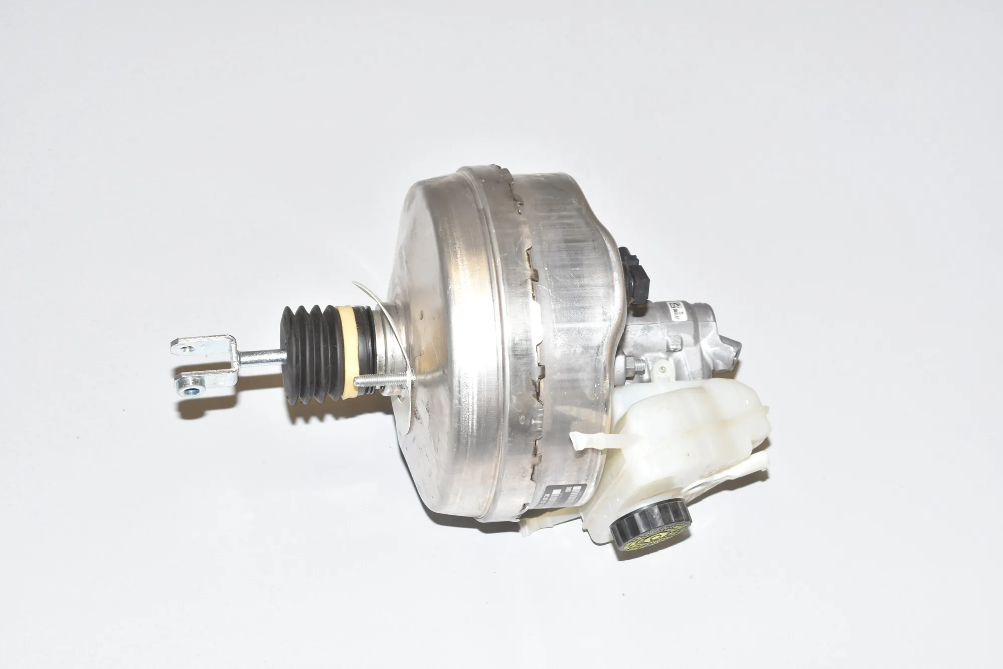 Brake Servo Booster – OEM A2054300030 · MERCEDES-BENZ C T-Model (S205) (2014 - -) C 220 BlueTEC / d (205.204) 2015 – 3