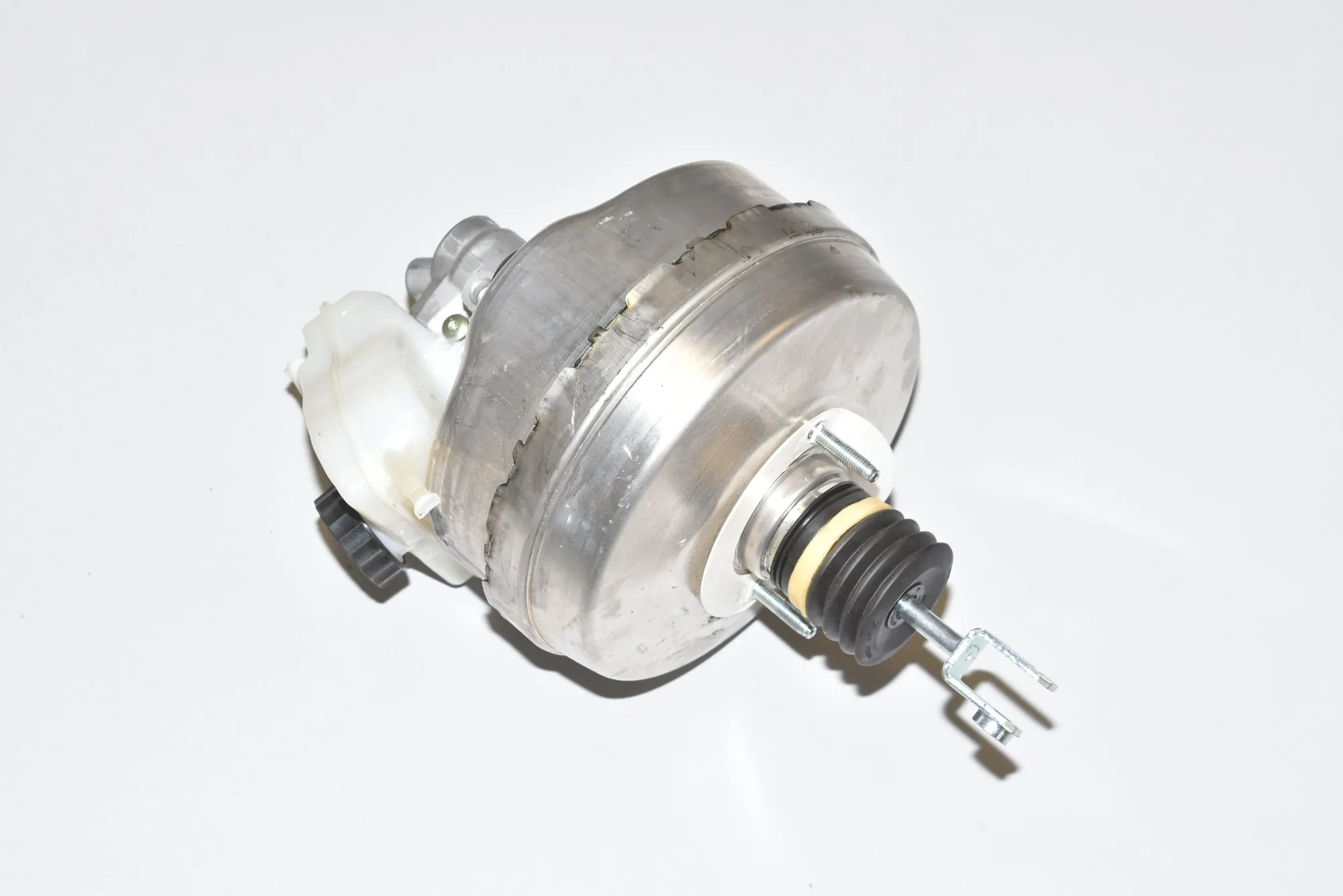 Brake Servo Booster – OEM A2054300030 · MERCEDES-BENZ C T-Model (S205) (2014 - -) C 220 BlueTEC / d (205.204) 2015
