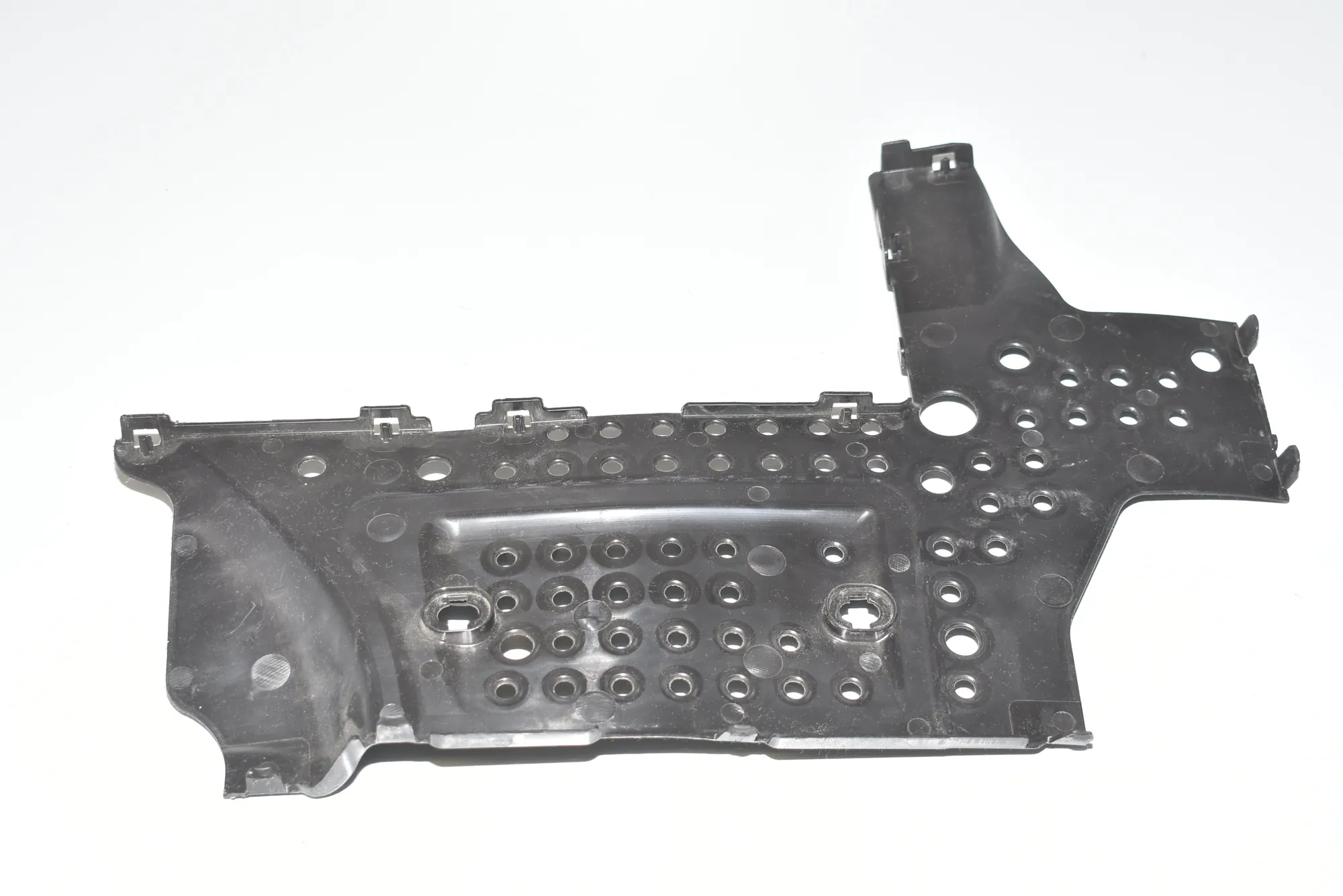 Other Body Parts – OEM A2058210238 · MERCEDES-BENZ C T-Model (S205) (2014 - -) C 220 BlueTEC / d (205.204) 2015