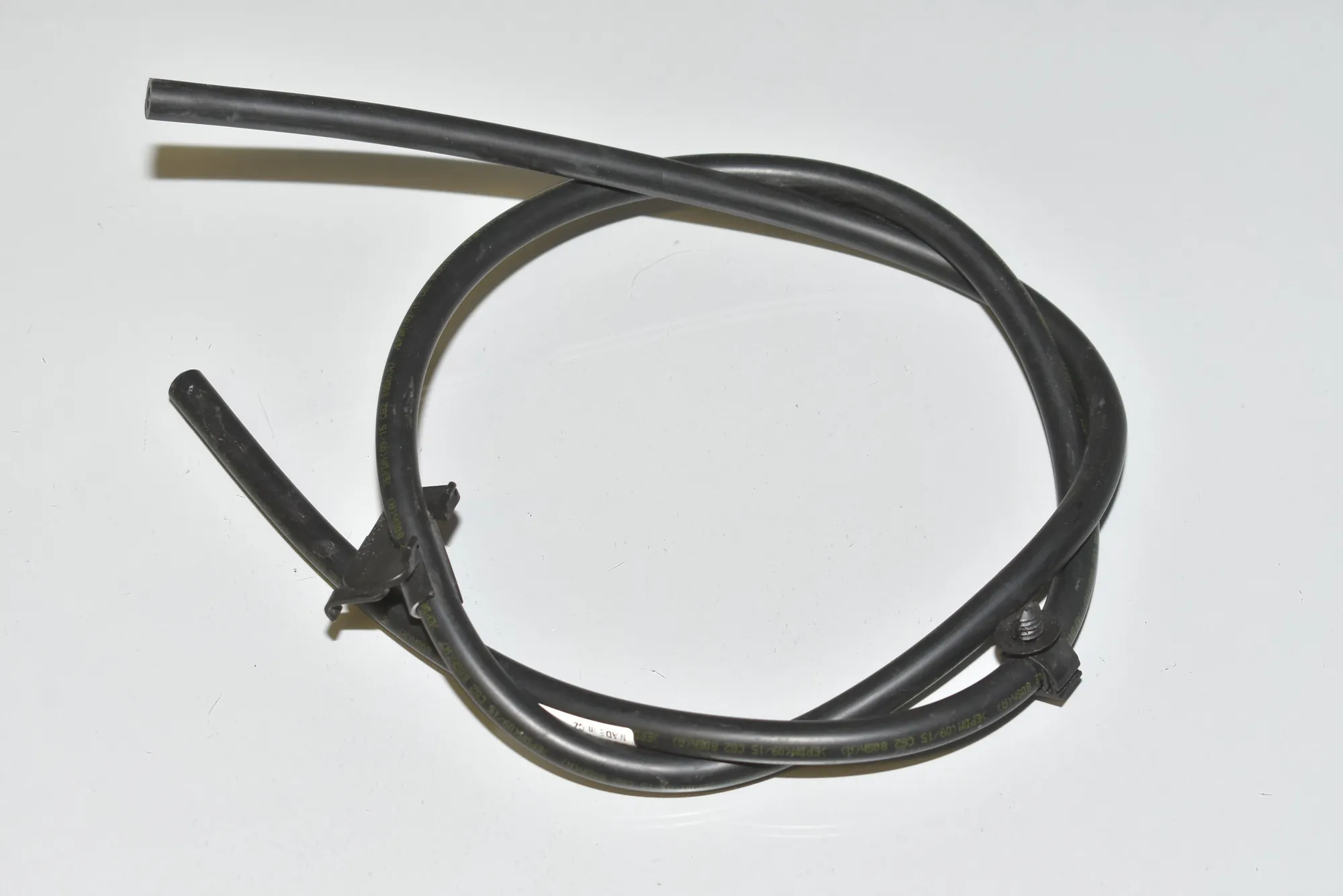 Headlight Washer Nozzle Pipe – OEM A2058600292 · MERCEDES-BENZ C T-Model (S205) (2014 - -) C 220 BlueTEC / d (205.204) 2015 – 3