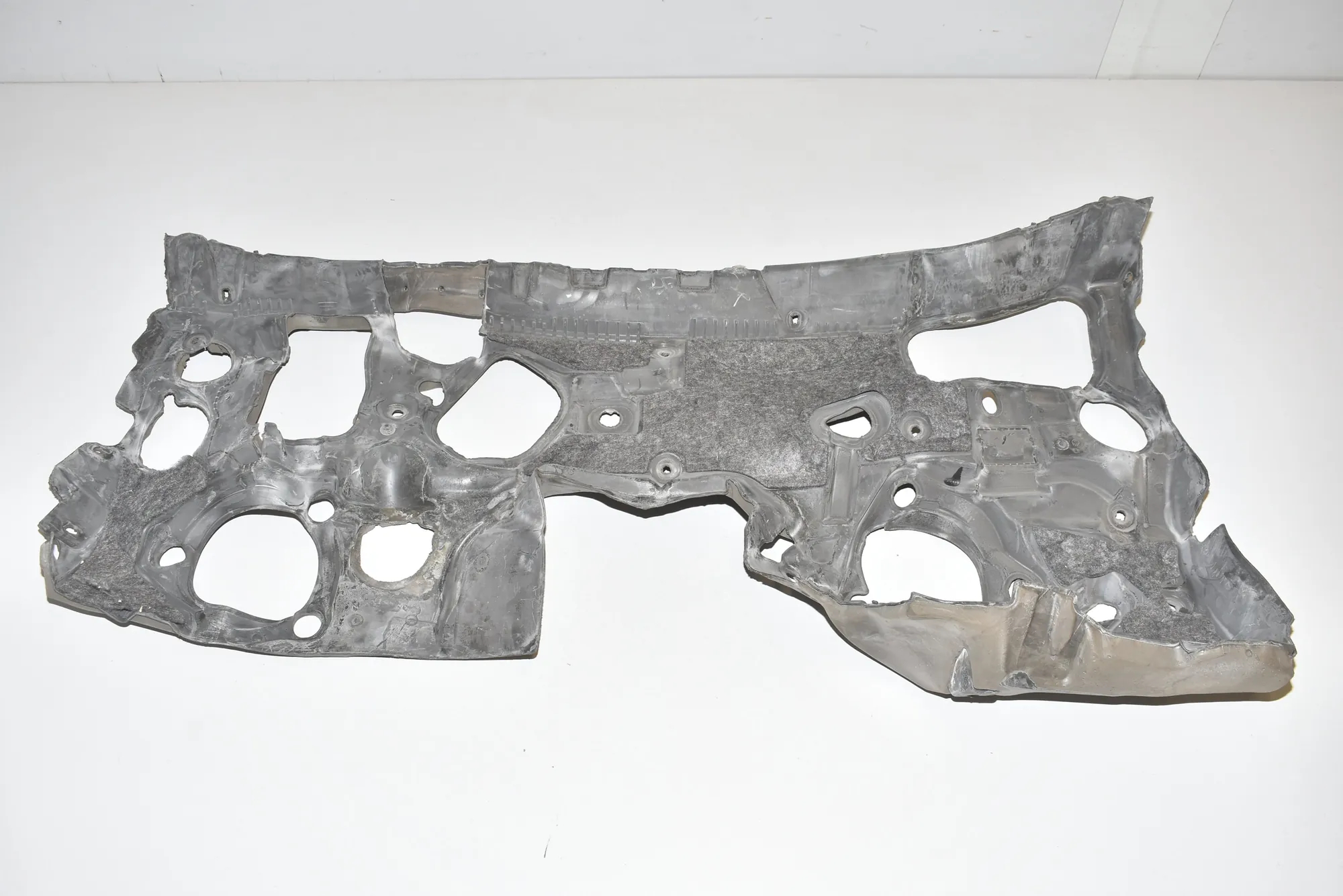 Other Body Parts – OEM A2056822228 · MERCEDES-BENZ C T-Model (S205) (2014 - -) C 220 BlueTEC / d (205.204) 2015