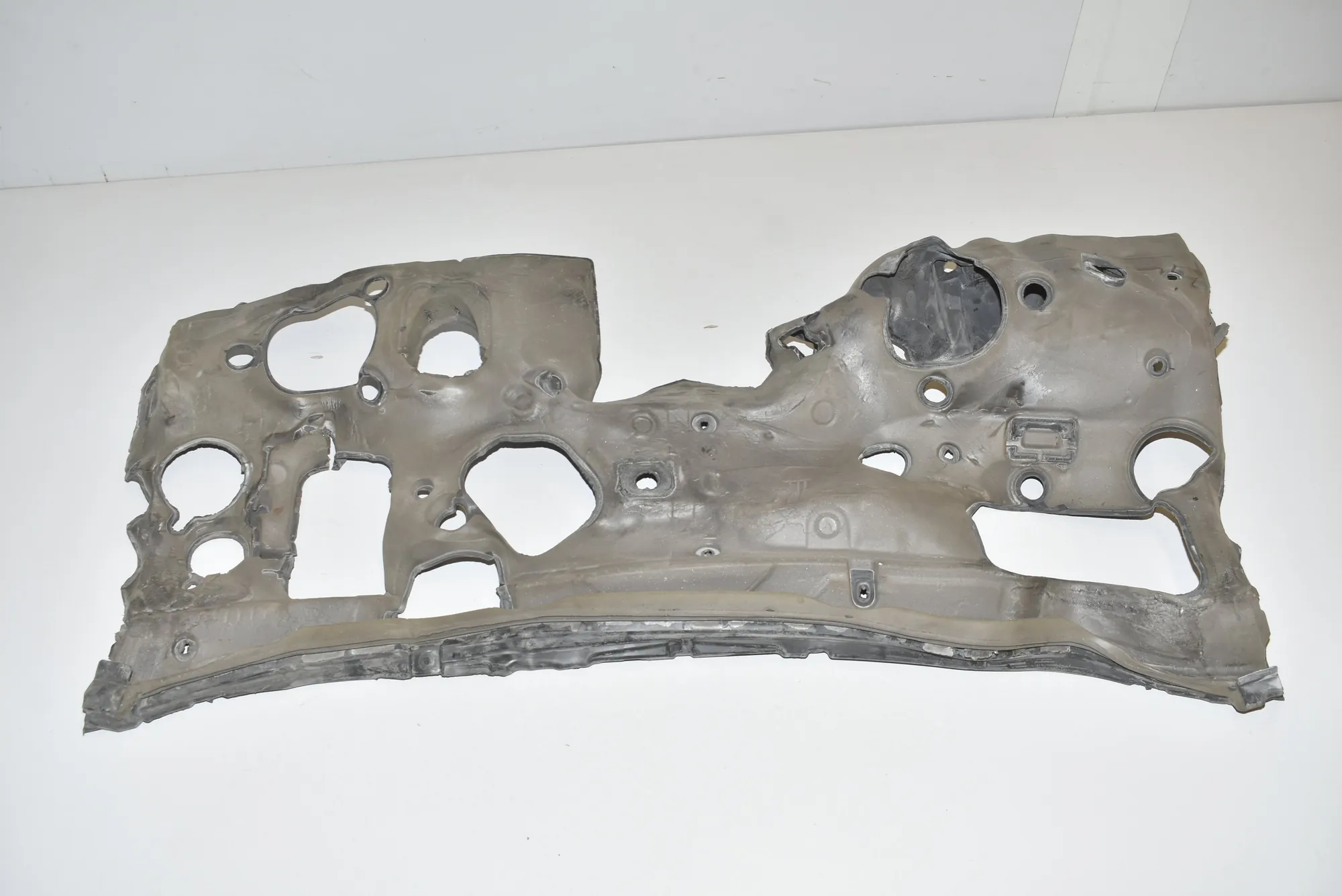 Other Body Parts – OEM A2056822228 · MERCEDES-BENZ C T-Model (S205) (2014 - -) C 220 BlueTEC / d (205.204) 2015 – 4