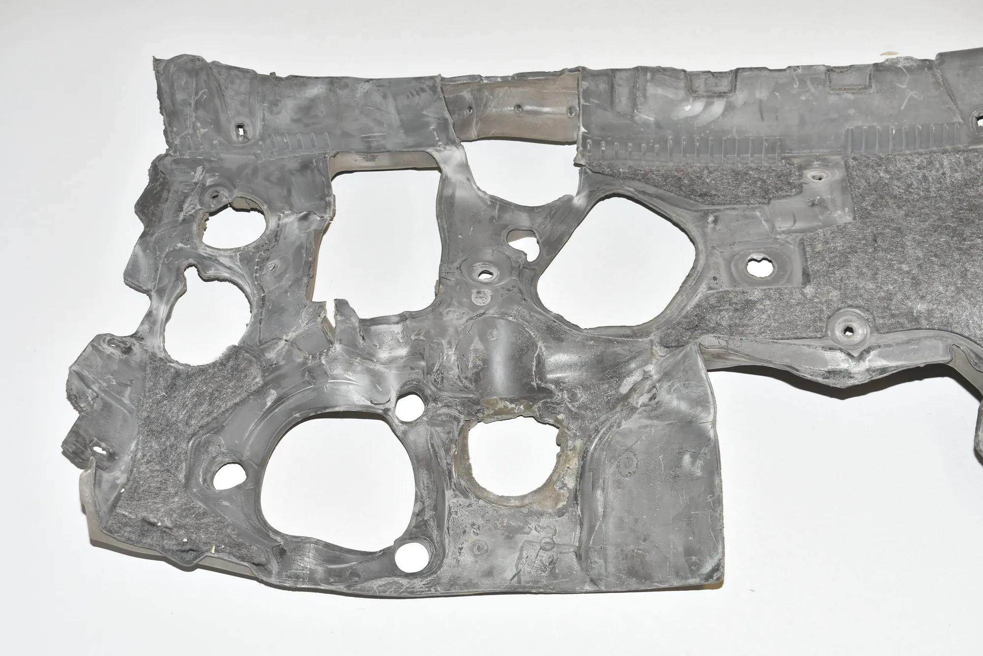 Other Body Parts – OEM A2056822228 · MERCEDES-BENZ C T-Model (S205) (2014 - -) C 220 BlueTEC / d (205.204) 2015 – 2
