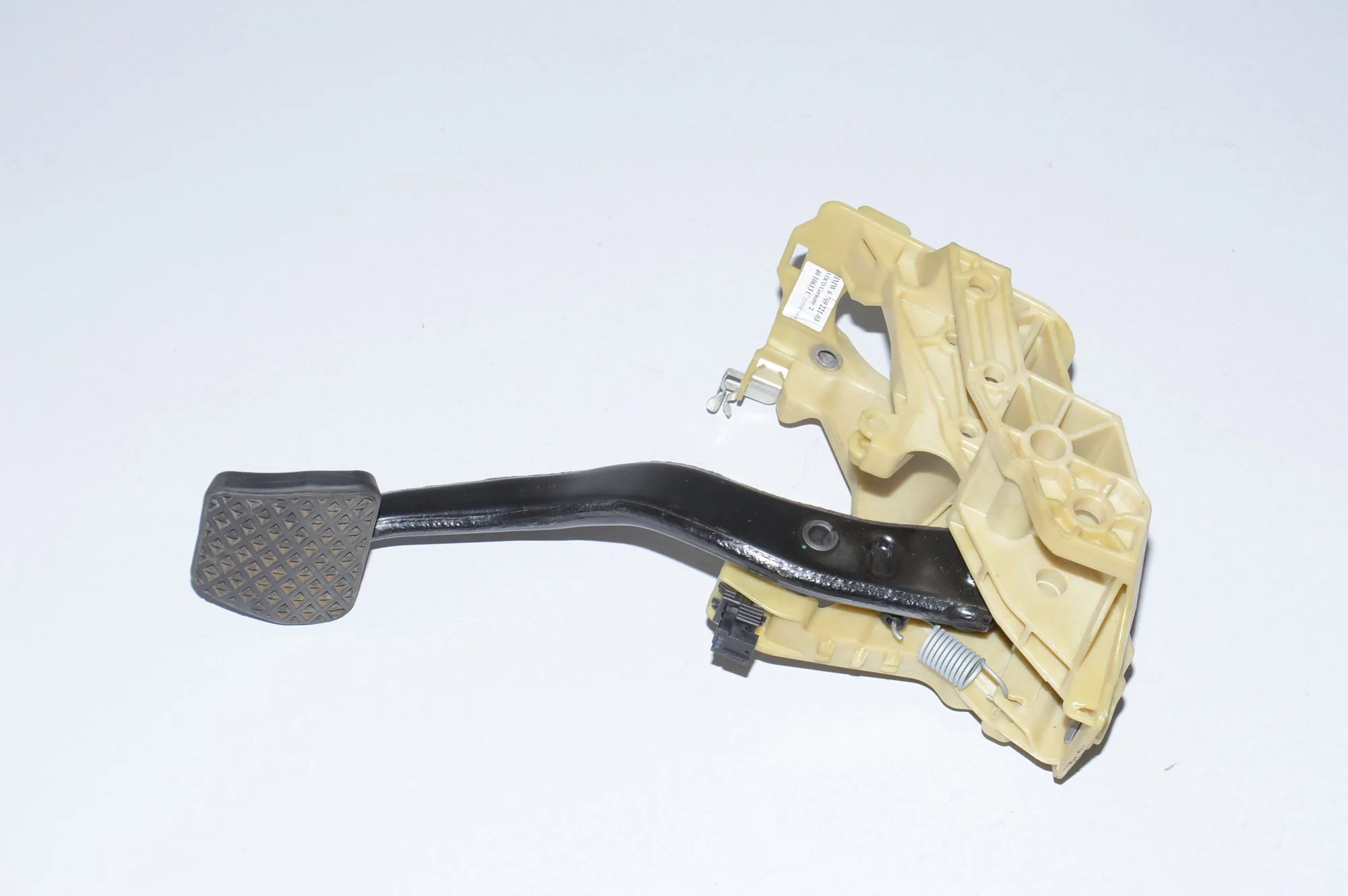 Brake Pedal – OEM 6769221 · BMW 5 Touring (E61) BMW 5 Touring (E61) 2009 – 2