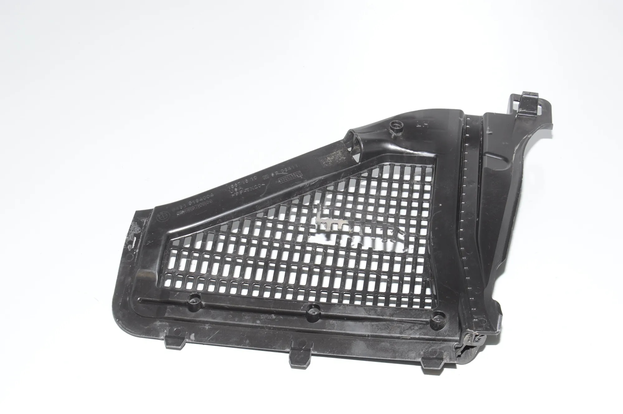 Front Wiper Cowl Trim – OEM 9184004 · BMW X3 (F25) xDrive 20 d 2014 – 4